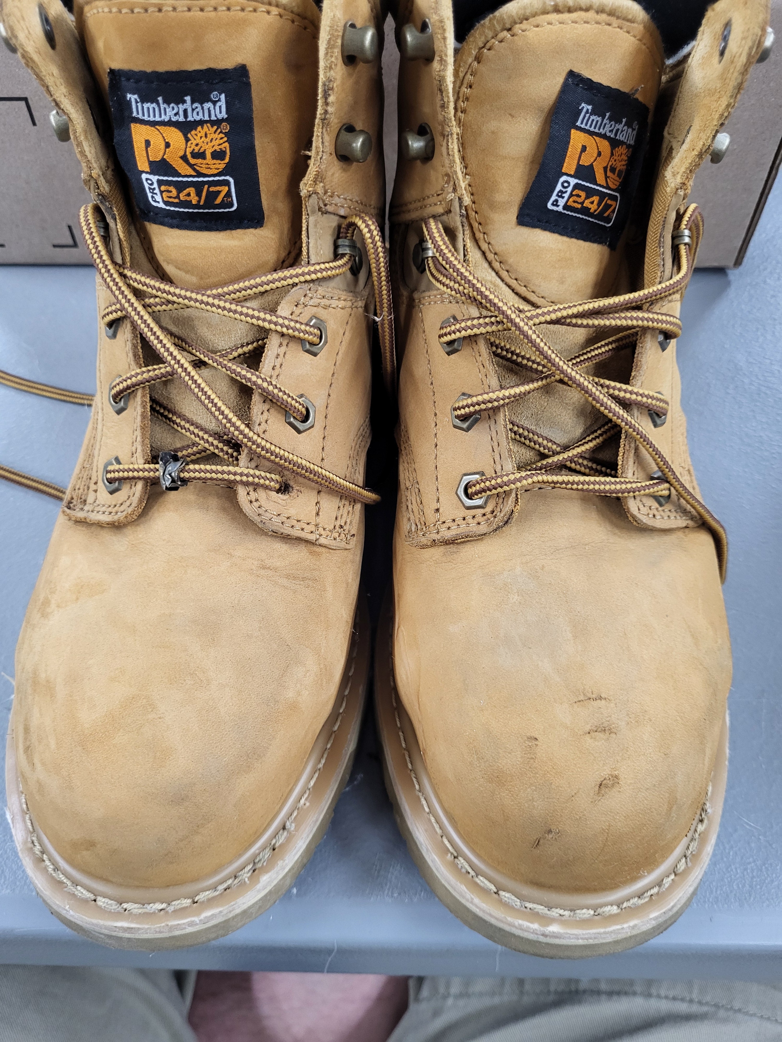 Timberland Pro Men's Pit Boss 6" Steel Toe Work Boot (Size 9M)