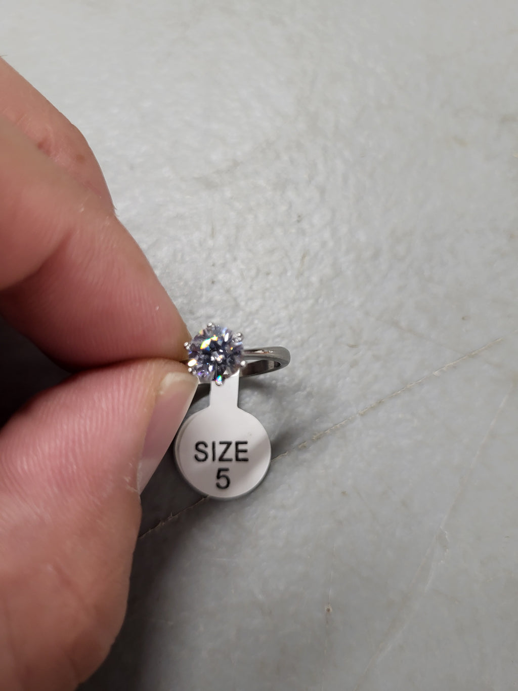 Classic Solitair Wedding Engagement Propsal Ring (Size 5)