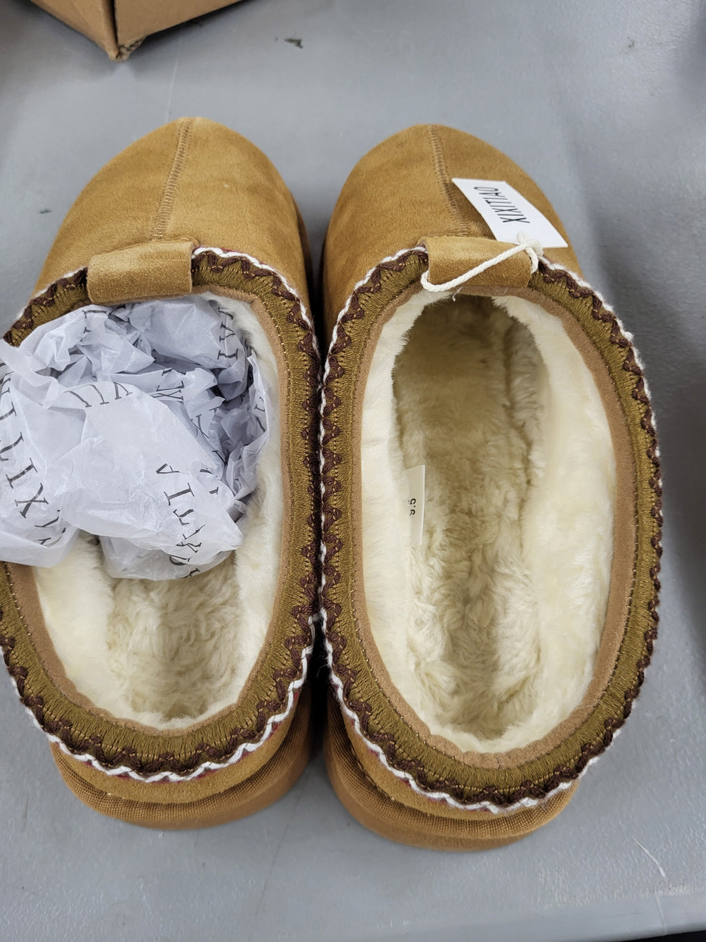 Platform Slippers (9.5)