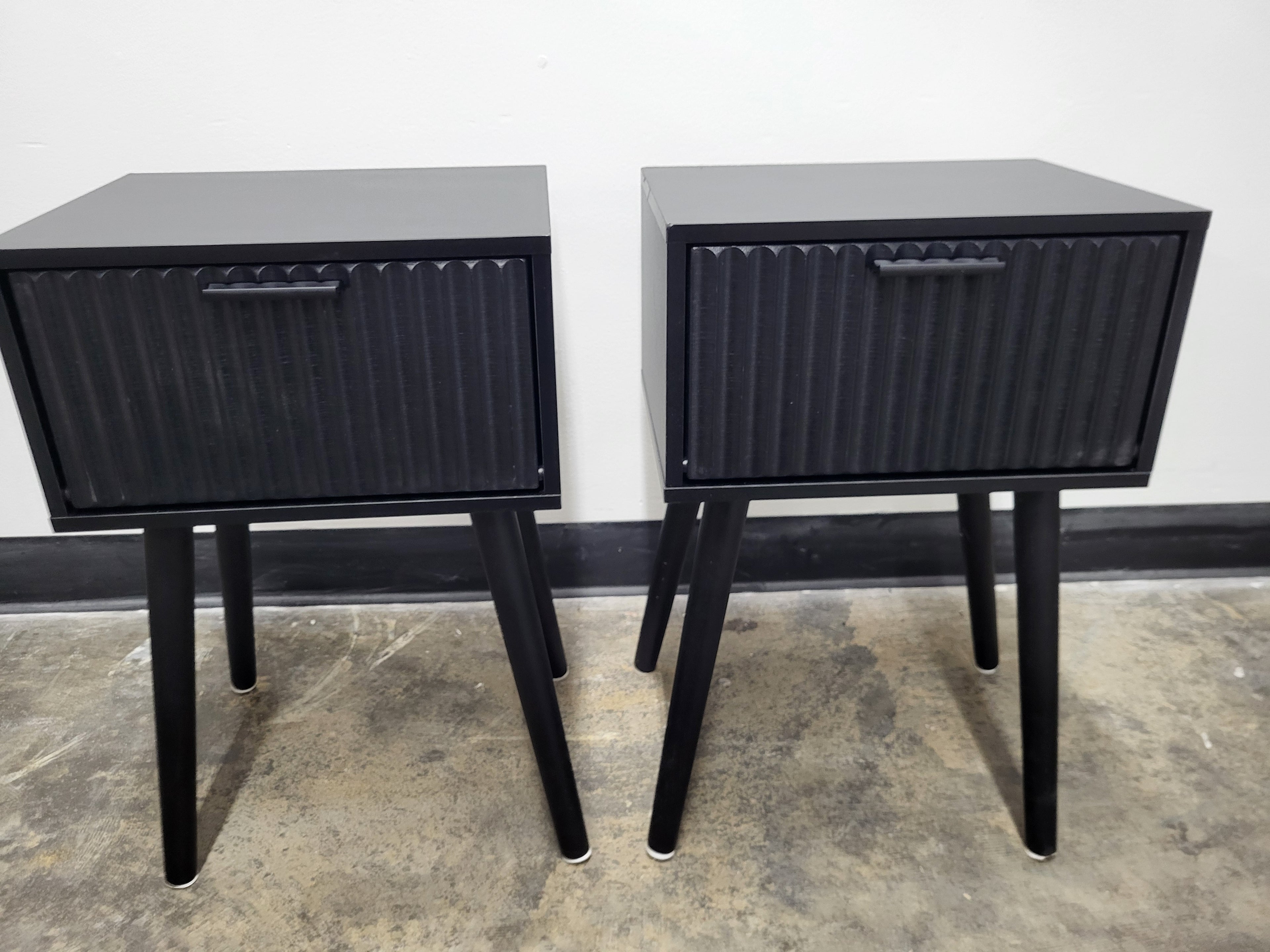 Nightstands Set of 2 (Pre-Assembled)