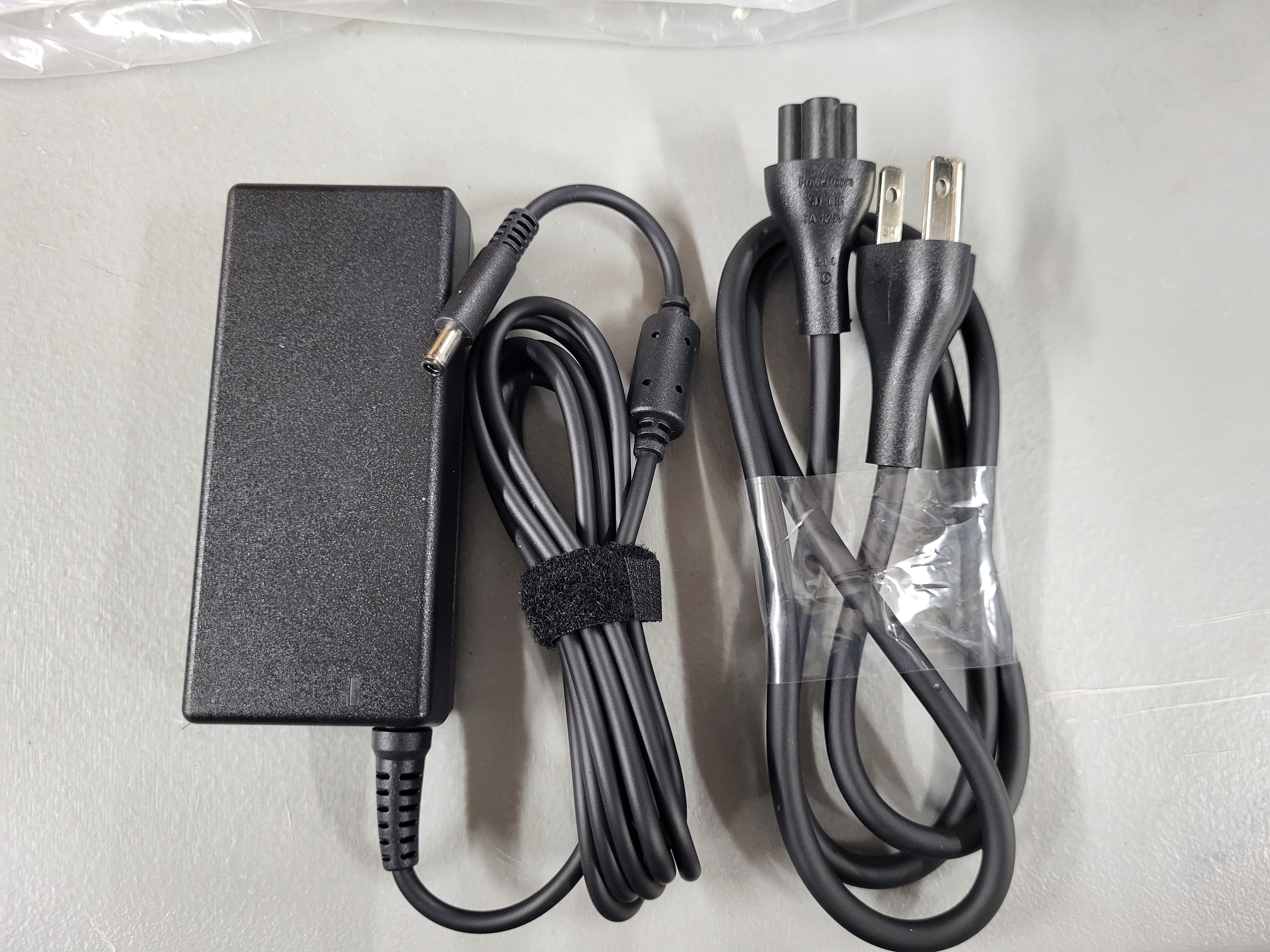 Charger for Dell Inspiron