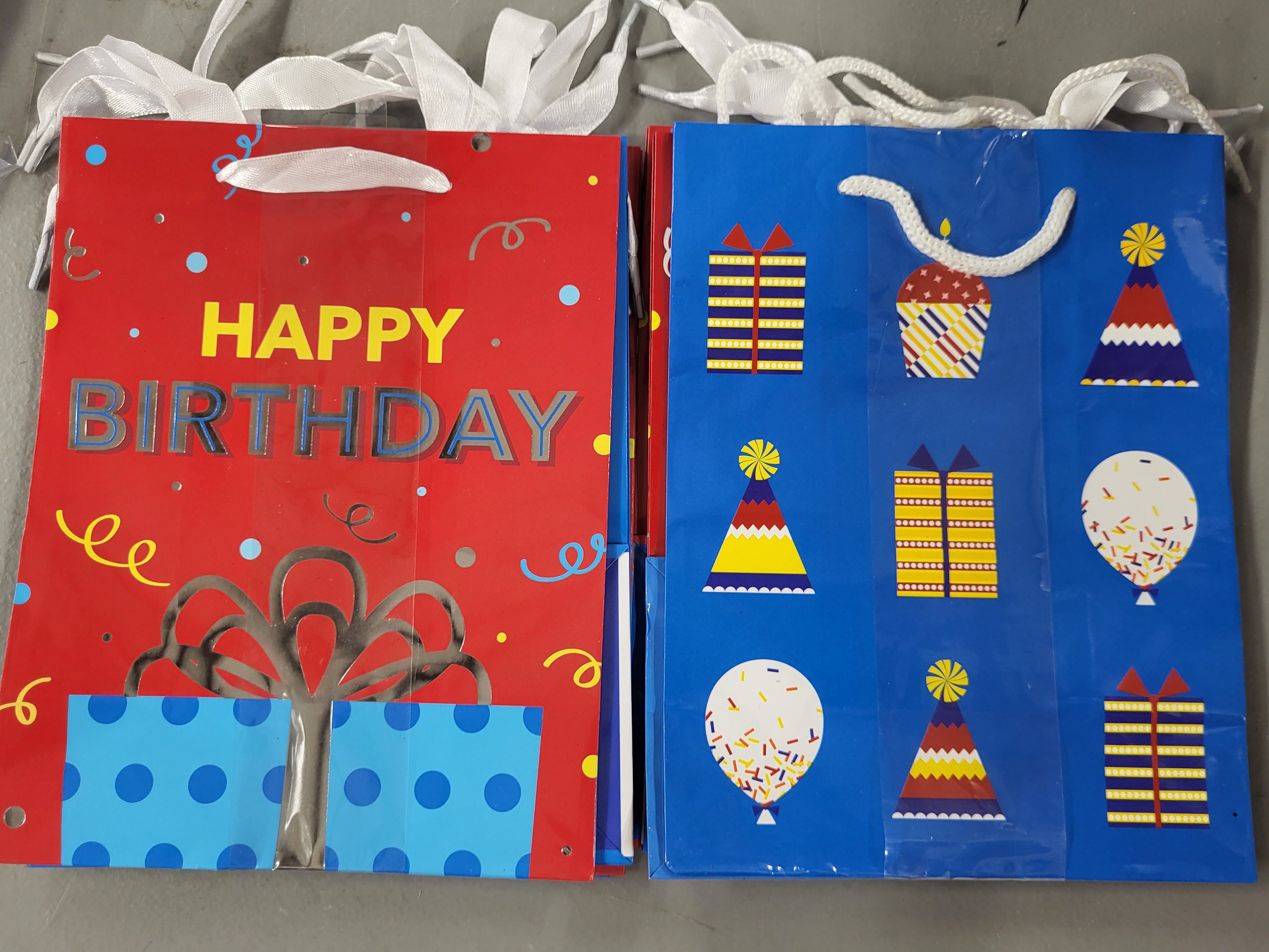 Happy Birthday Gift Bags (8 total bags)