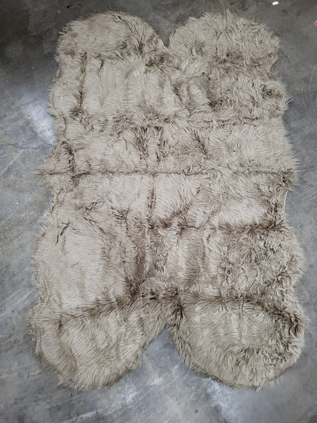 ORINOVA Beige Shag Faux Sheepskin Washable 4X6 Fur Rug for Living Room Bedroom Fluffy Furry Area Rug Rectangle Nursery Decor Rug