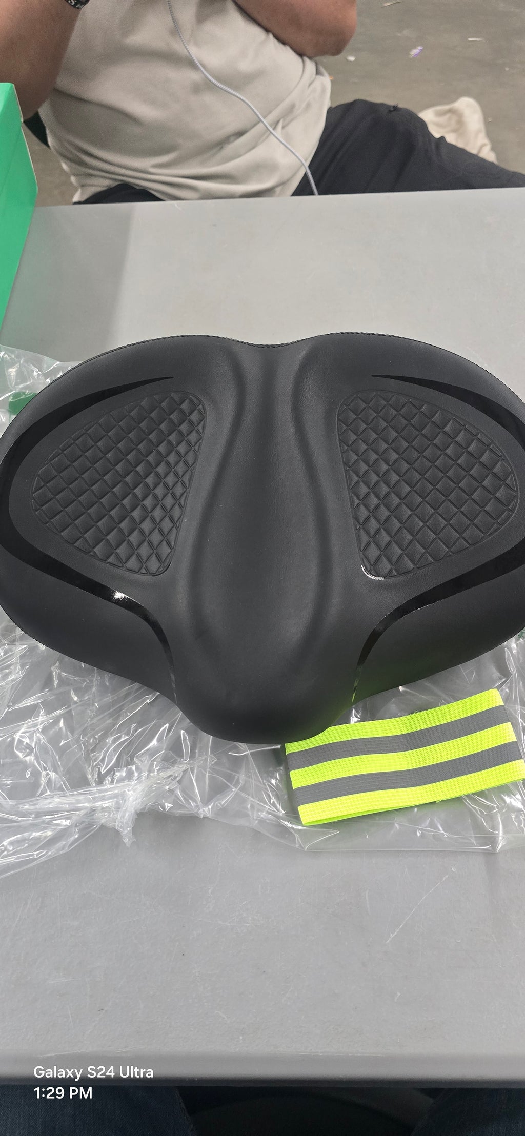 CDYWD New Noseless Bike Seat for Men Women Comfort.