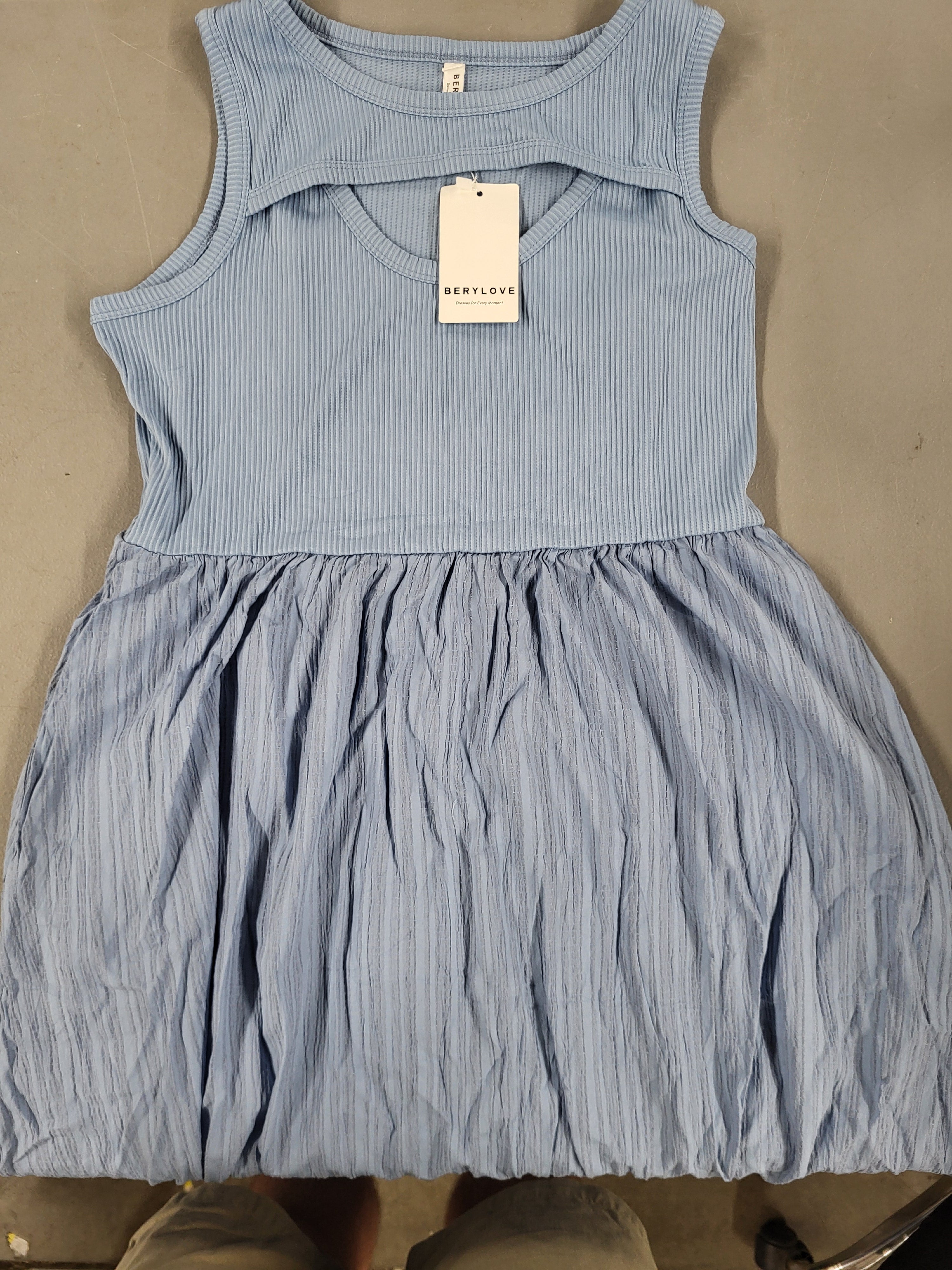 Berylove Sleveless Dress (Size XL)