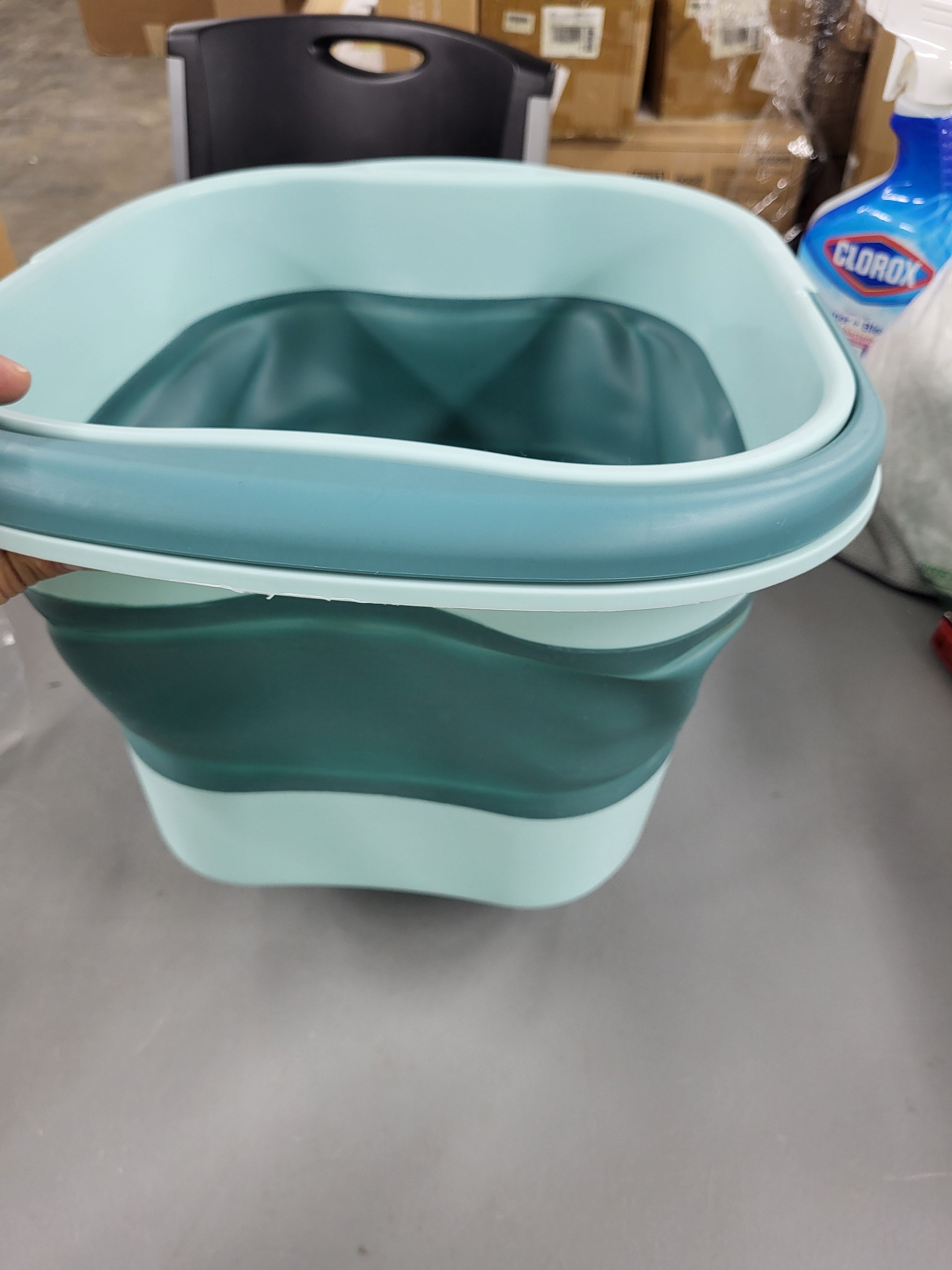 WMHYLYH Collapsible Foot Spa Bath Massager for Dry Cracked Feet, Feet Soaking Tub with Massage Acupoint, Pedicure Foot Soak Basin Plastic Bucket with Handle(Green)