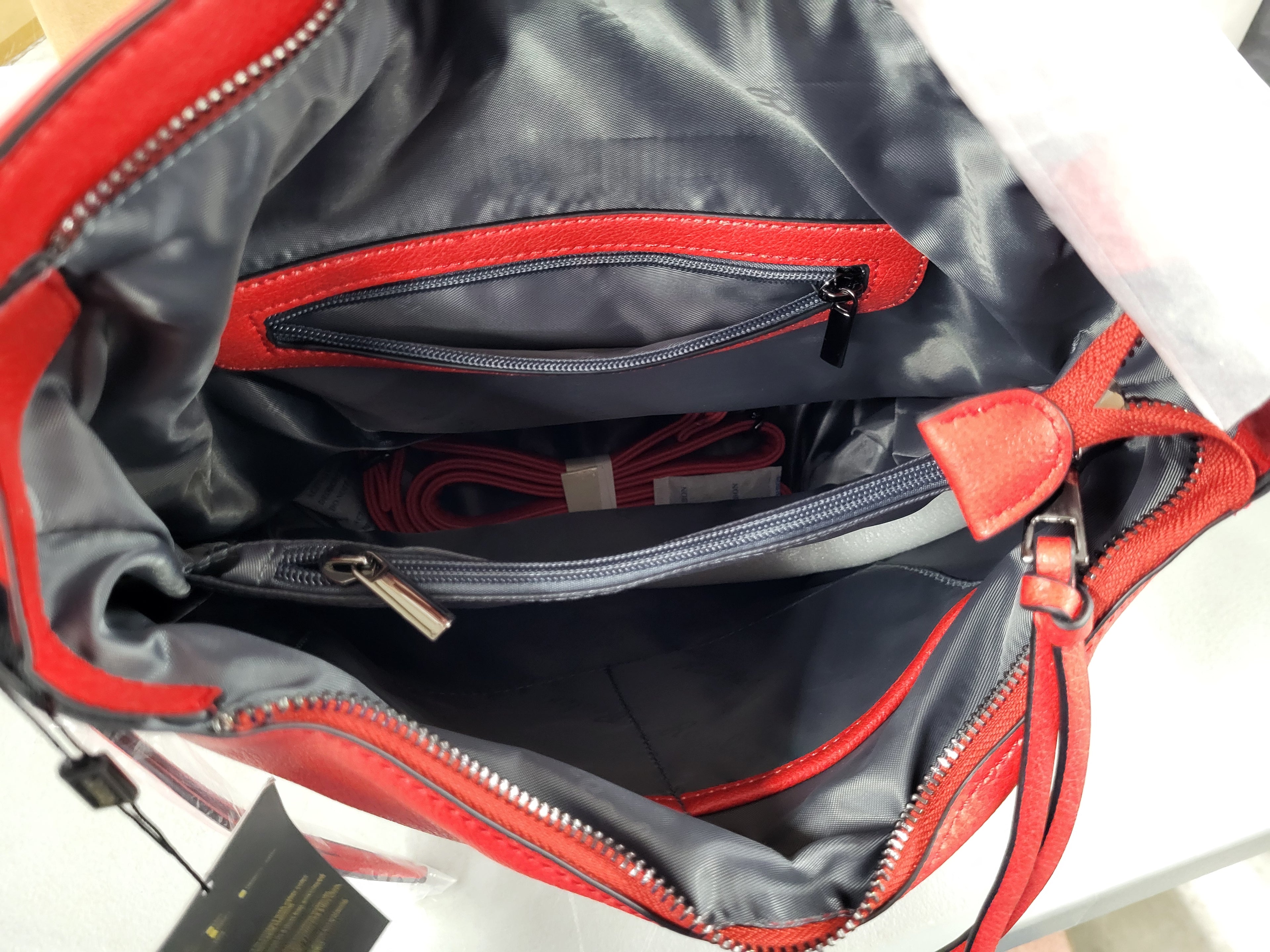 Realer Hobo Handbag