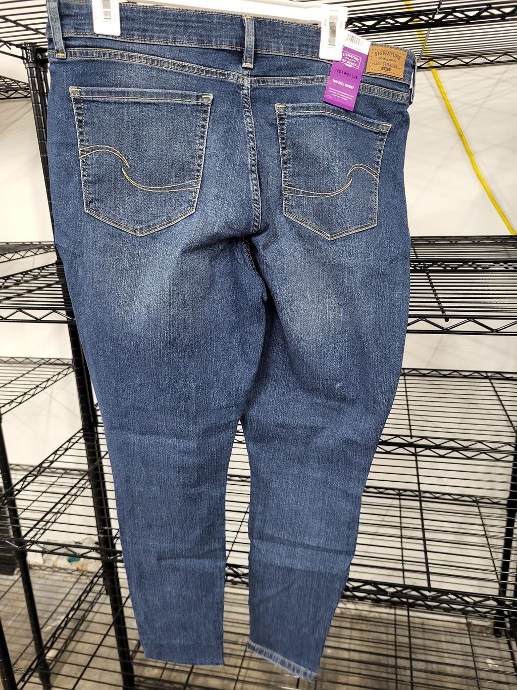 Mid-Rise Skinny Levi Signature Gold (16S)