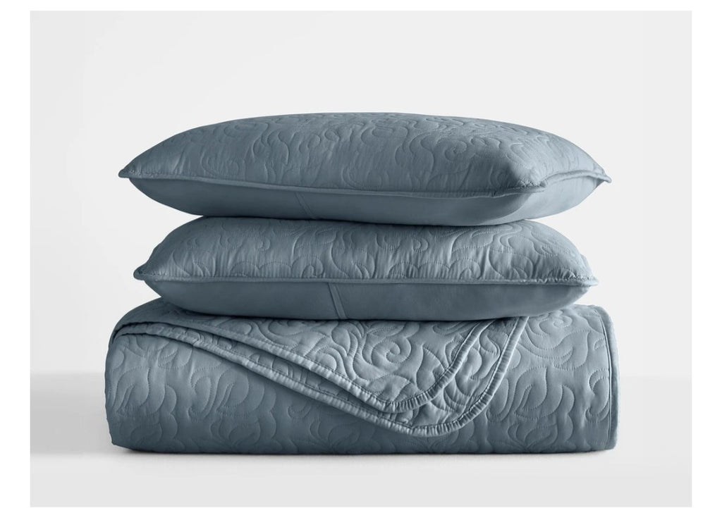 Ienjoy 3 Piece Quilt Set (King/Cal King Size)