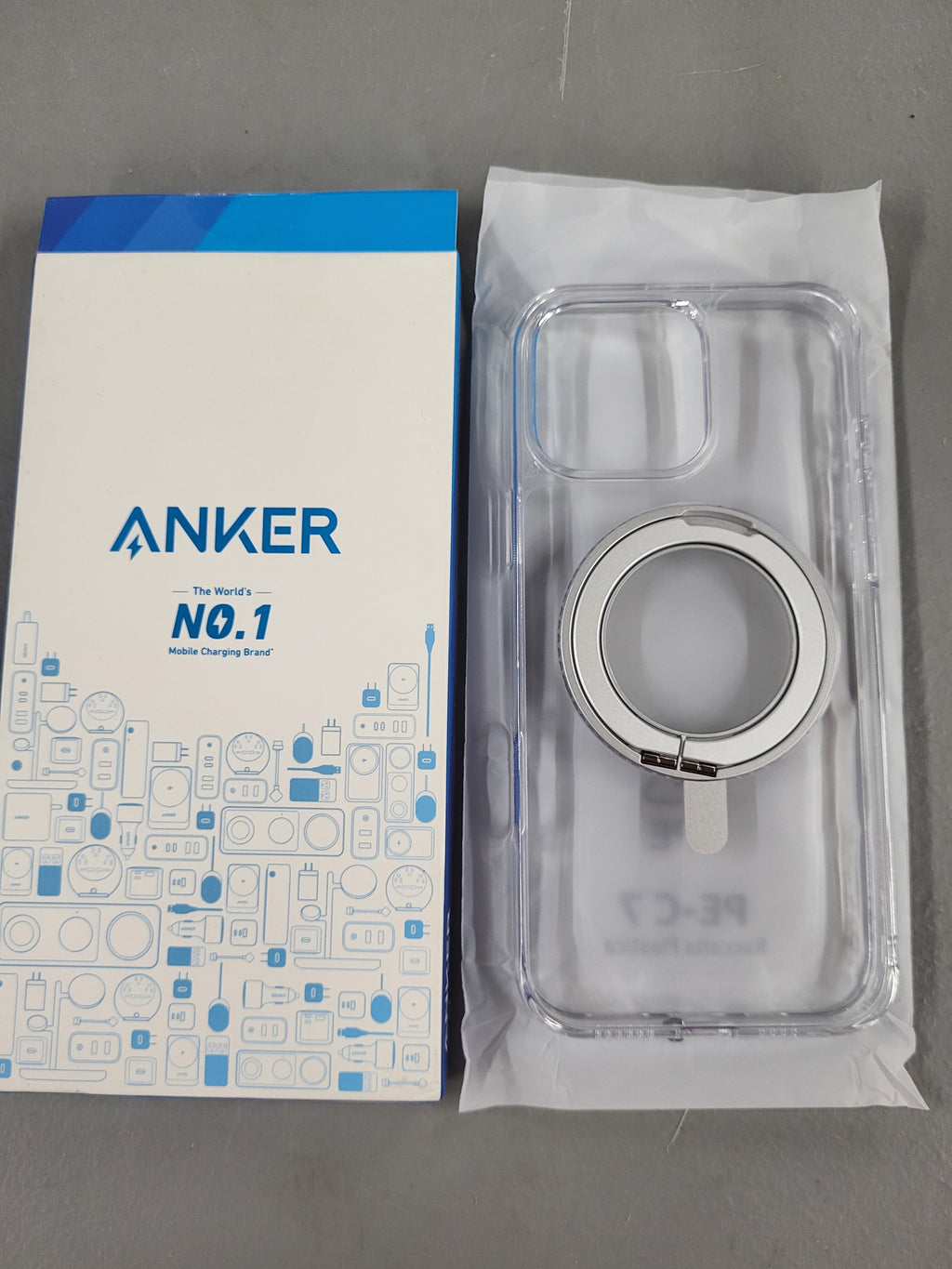 Anker MagGo Magnetic Case (iPhone 16 Pro Max, Clear)
