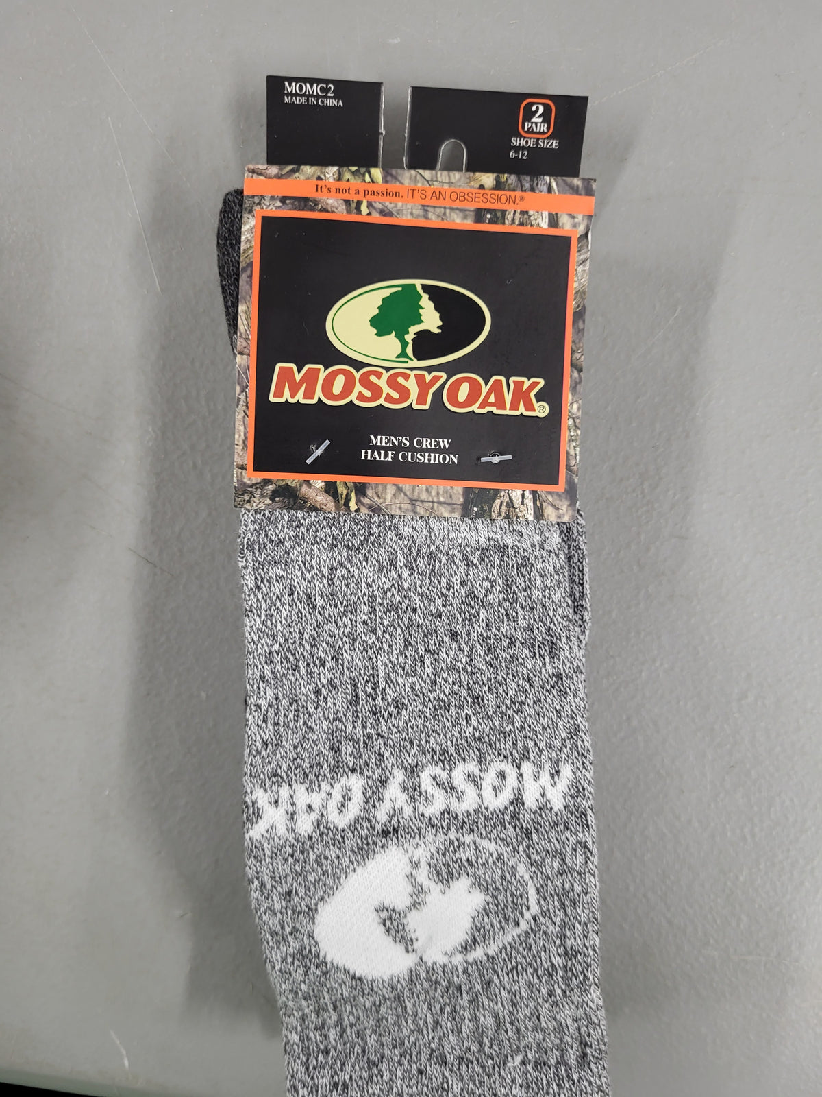 Mossy Oak Men's Crew Socks, 2 Pack (Shoe Size 6-12)