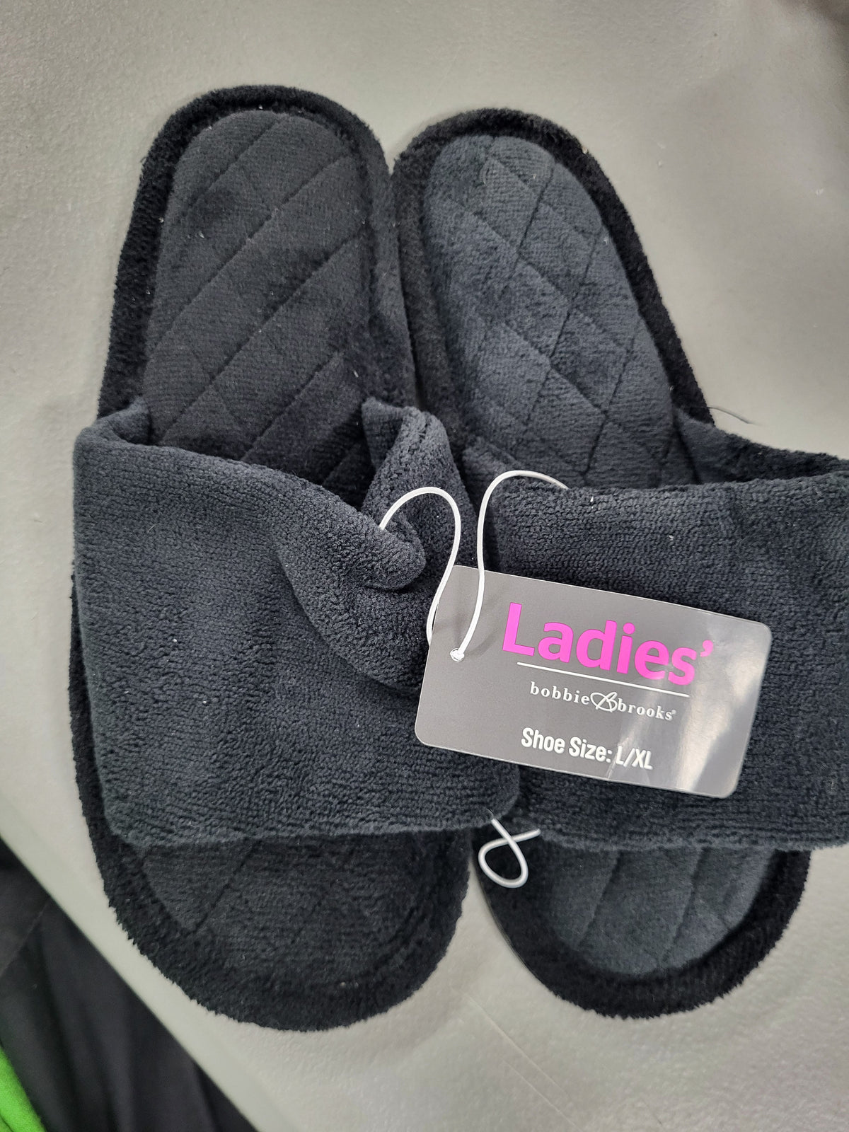 Women's Slippers Black (L/XL)