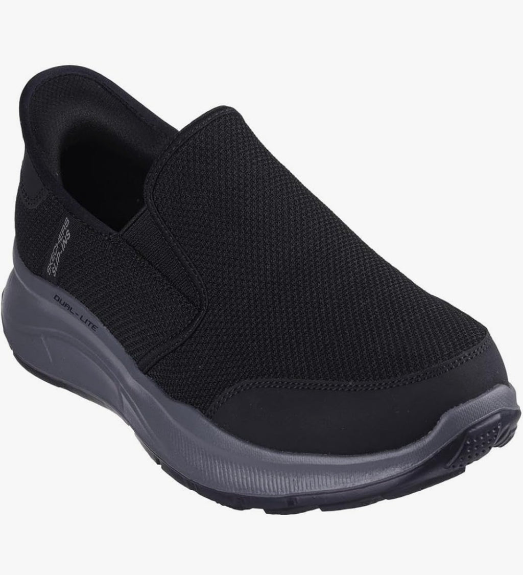 Skechers Equalizer 5.0 Extra Wide Fit (Size 7)