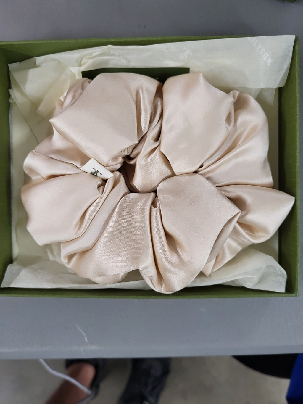 Large Mulberry Silk Scrunchie