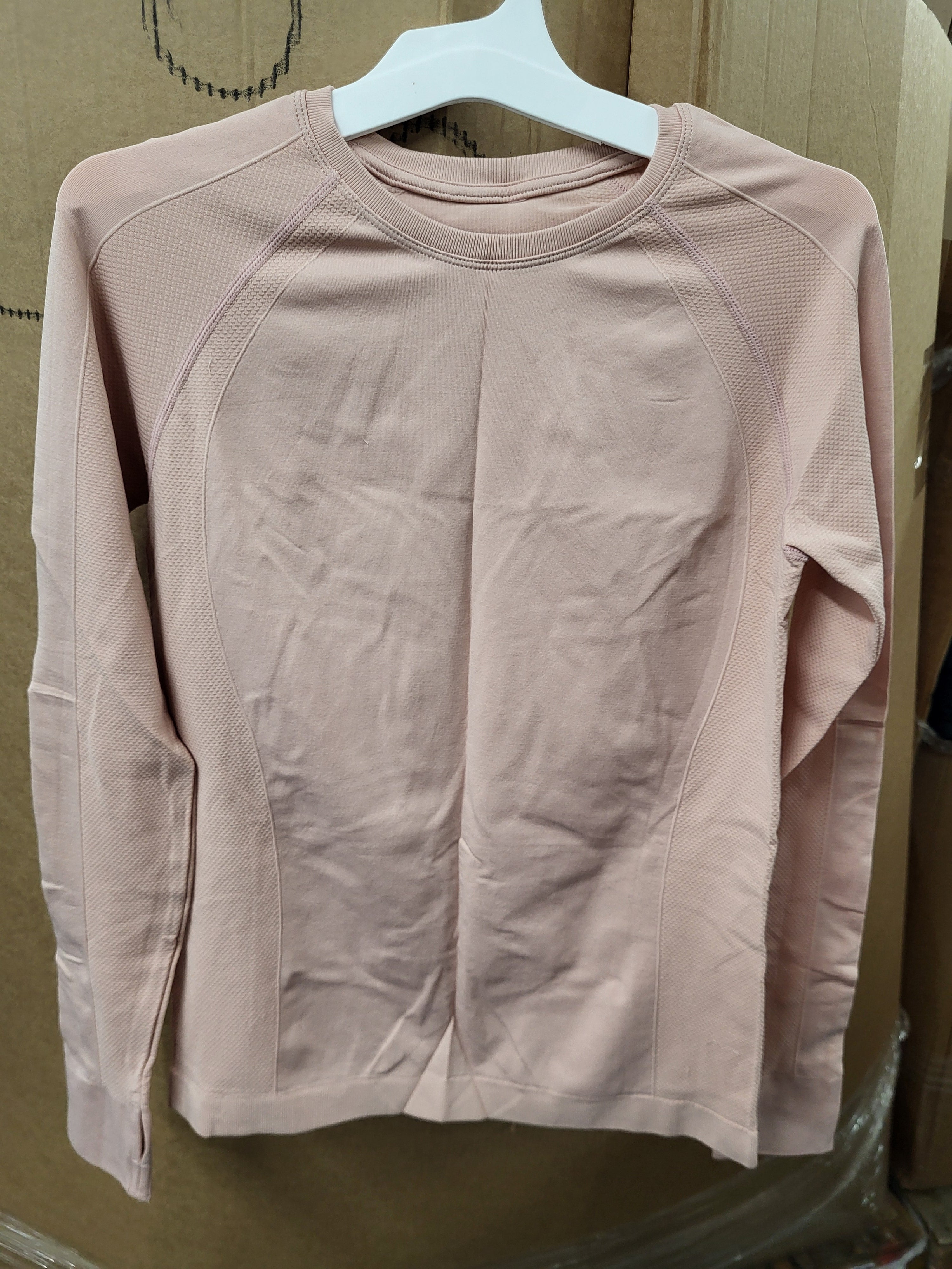 Athletic Workout Shirt (Medium)