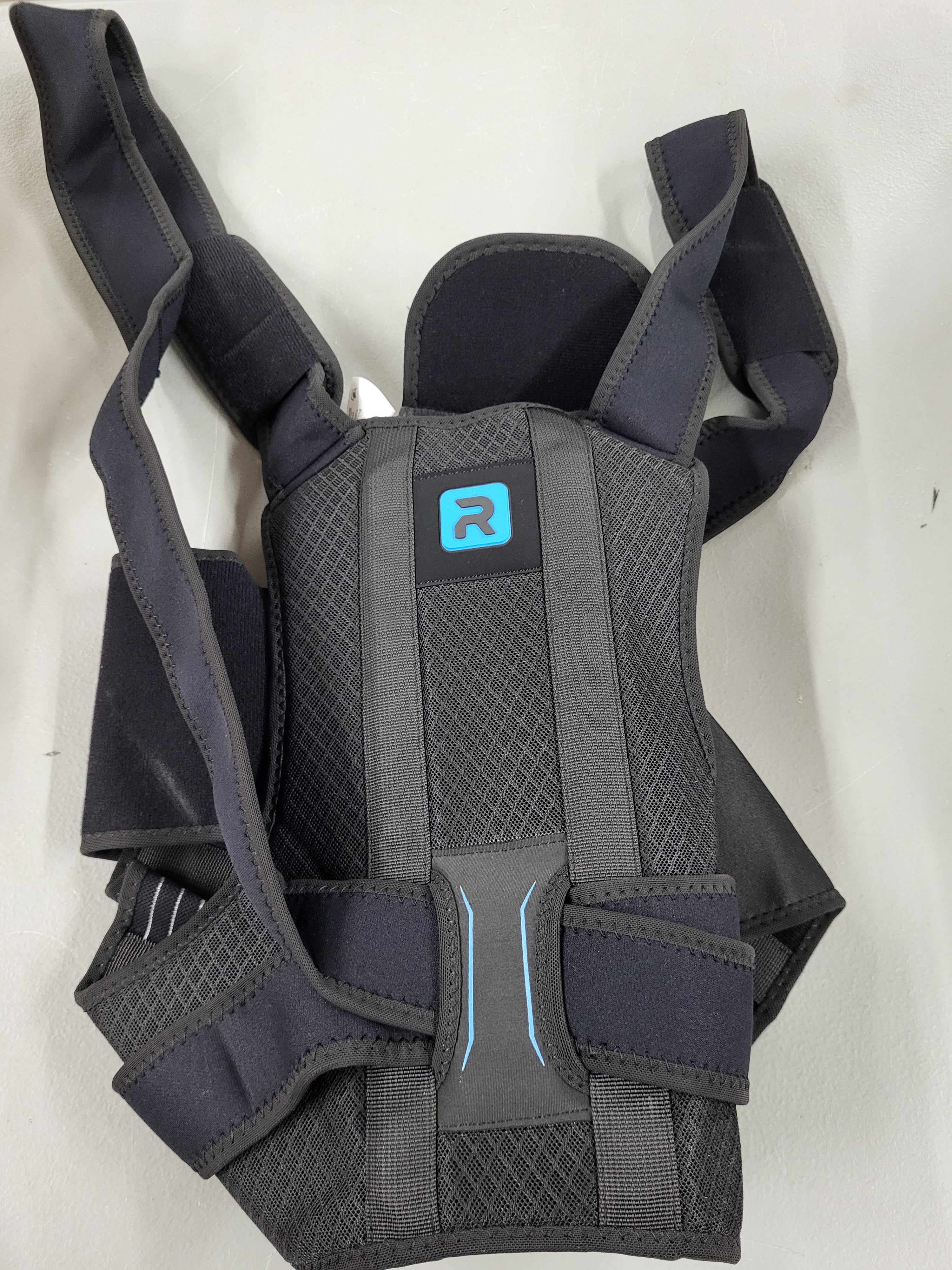 Rakiie Posture Corrector for Women Men, 4 Back Support Brace Bars, Adjustable Shoulder Straightener with Cushioned Pads for Hunchback, Round Shoulders, Back Pain Relief, Blue XL