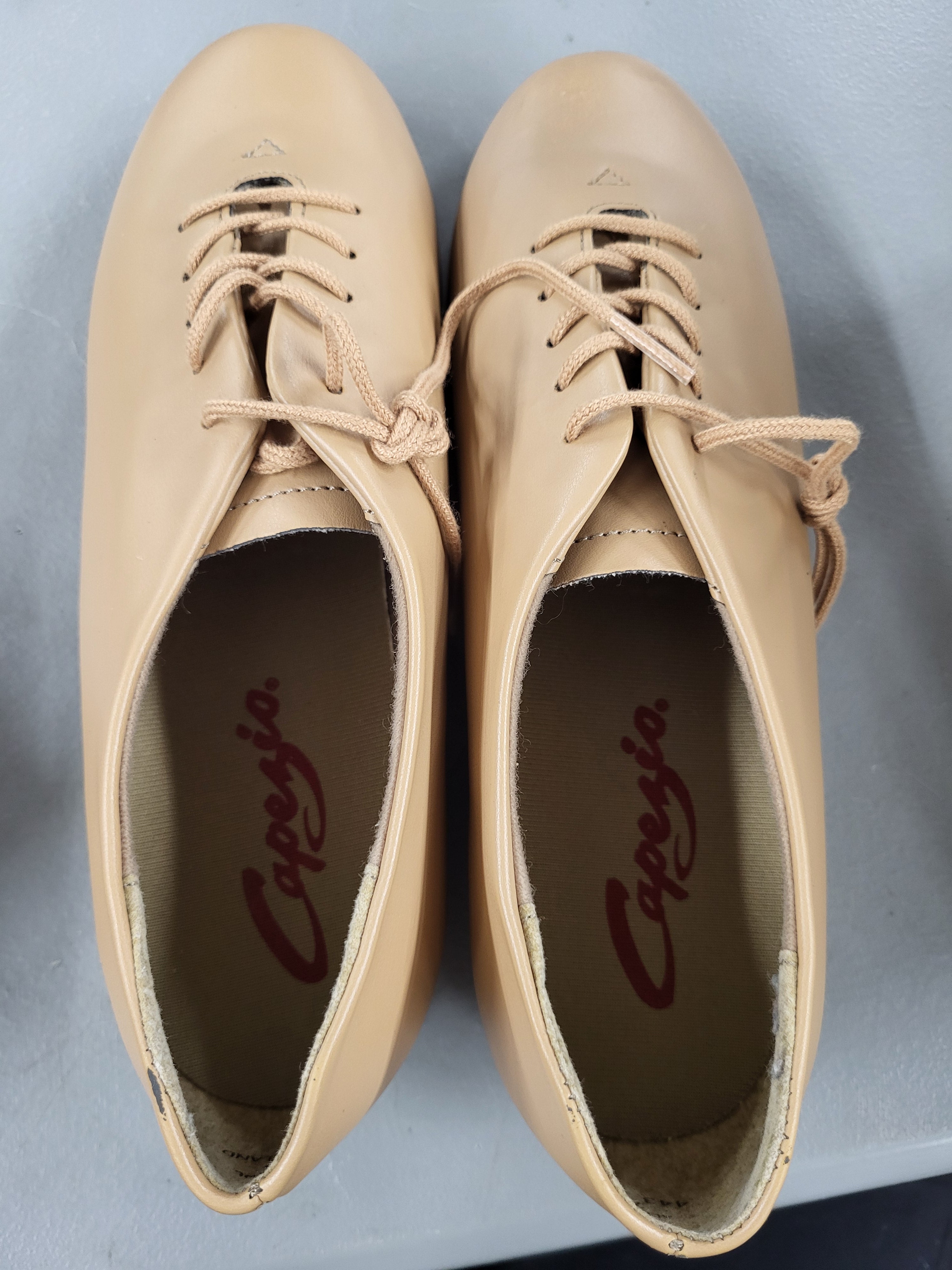 Caption Tap Shoes (7.5)