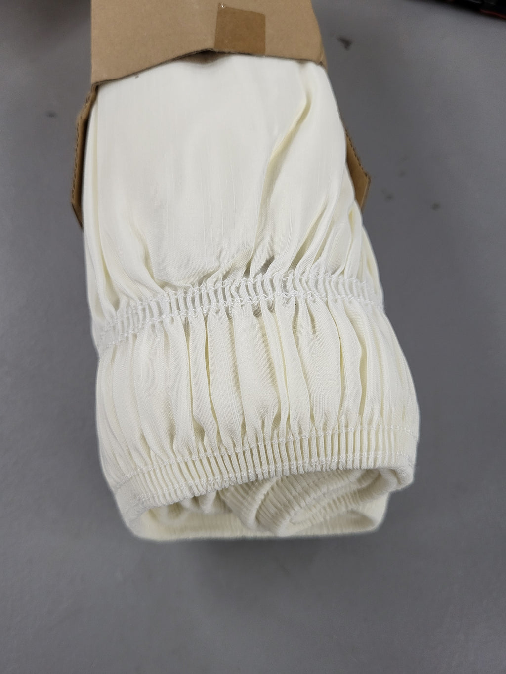 Bed Skirt for King/Cal King (Ivory)