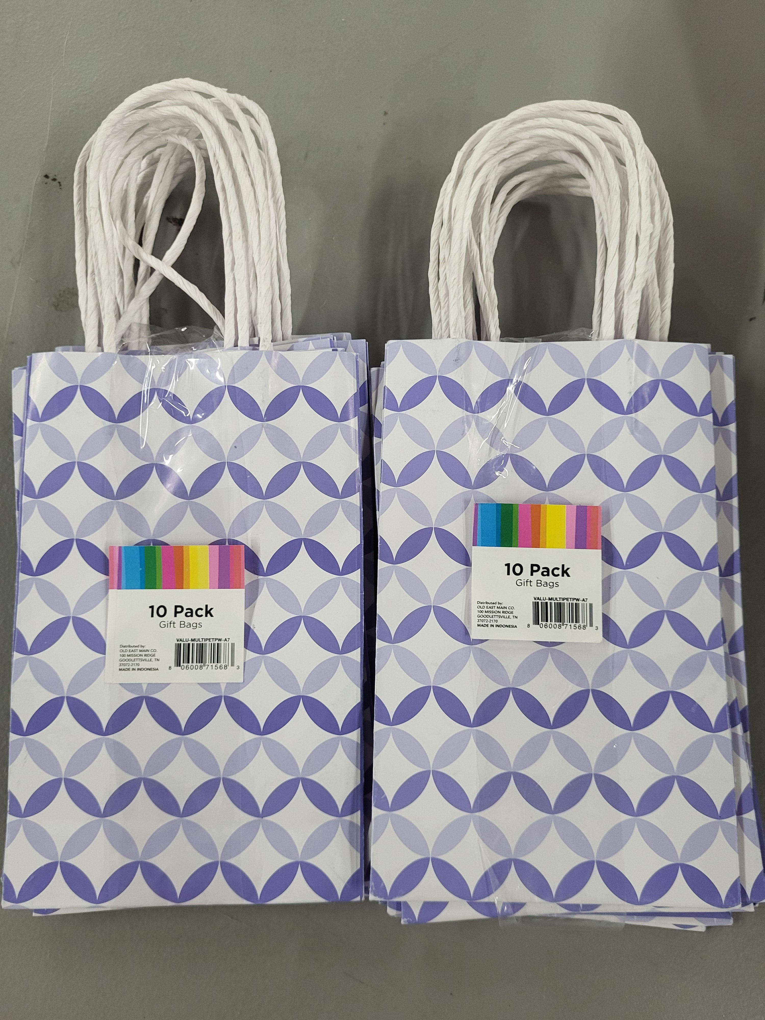 Purple Gift Bags (20 total bags)