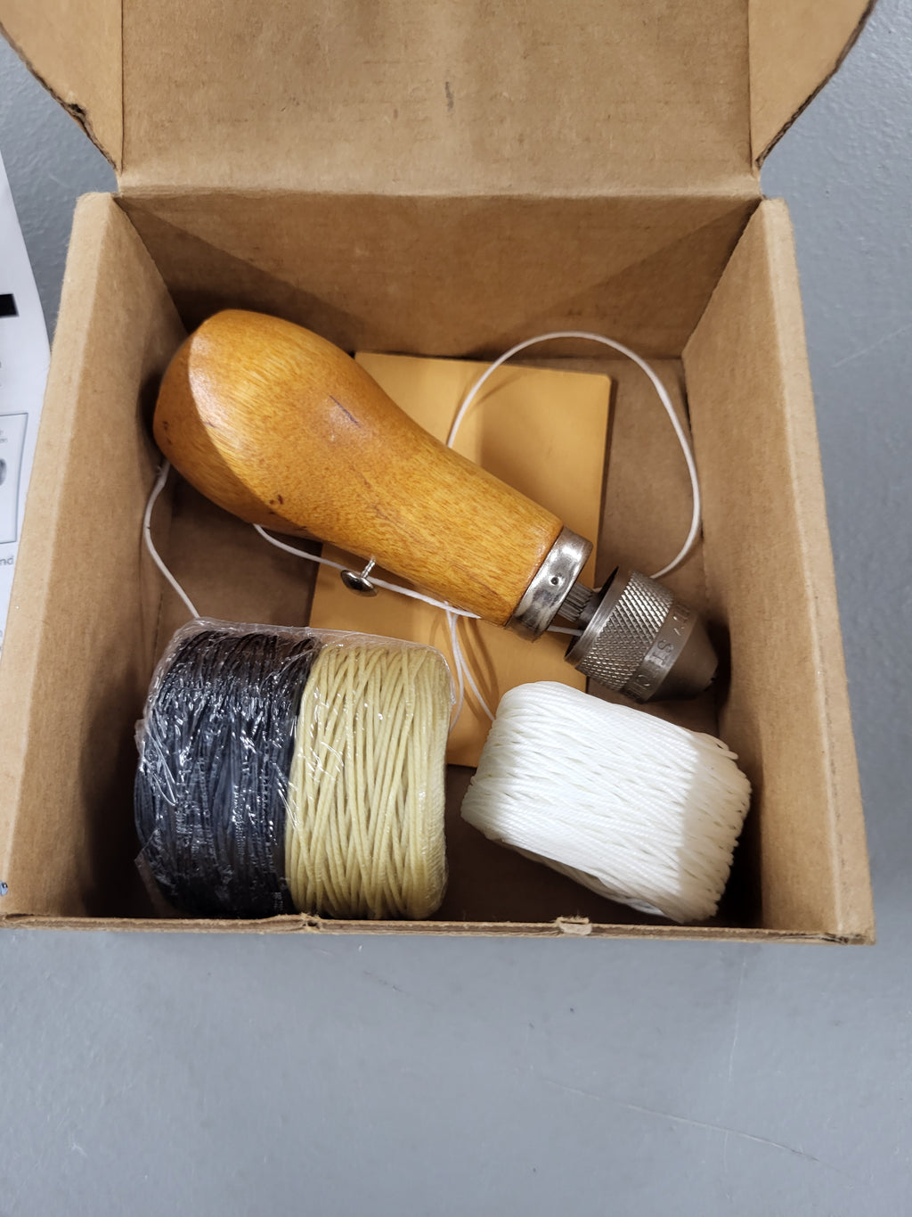 Speedy Stitcher Deluxe Sewing Awl Kit