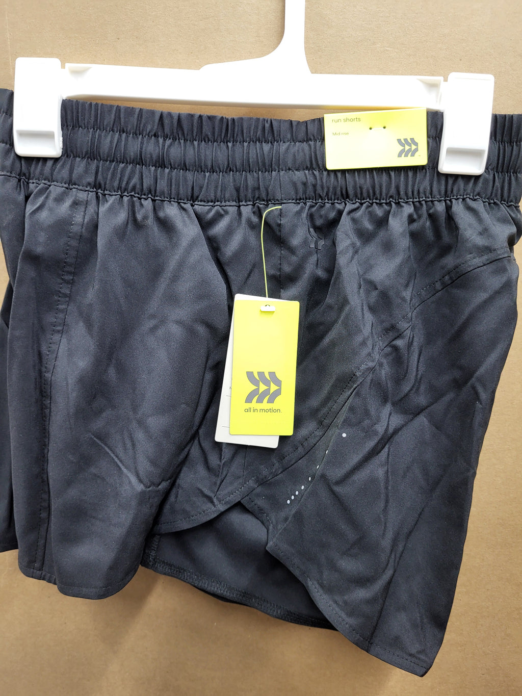 All in motion run shorts