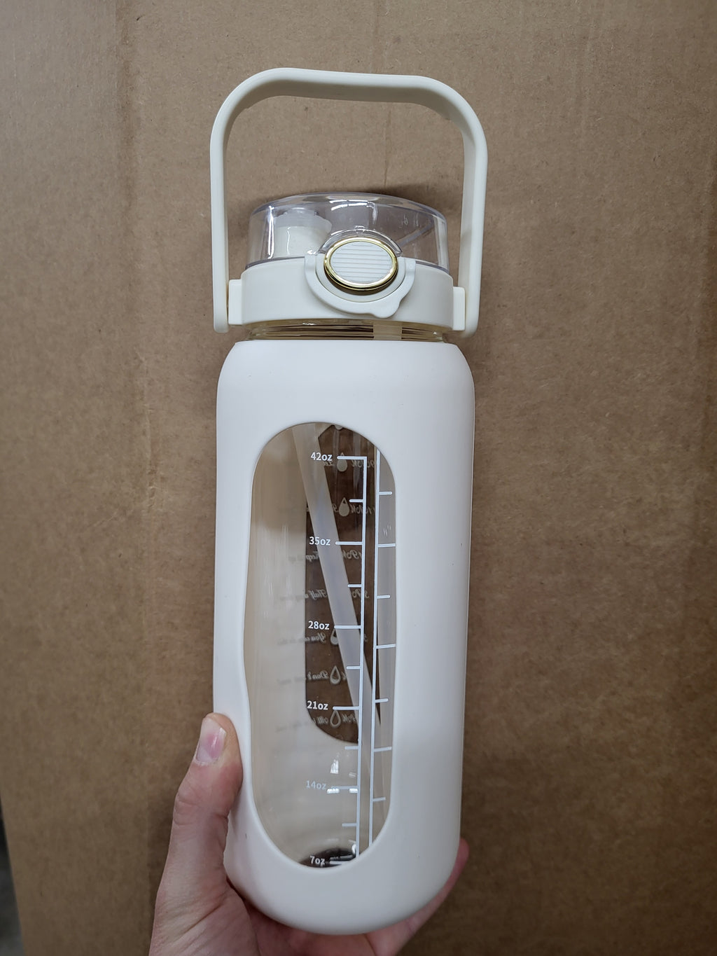 Chunmo 52oz Glass Whater Bottle