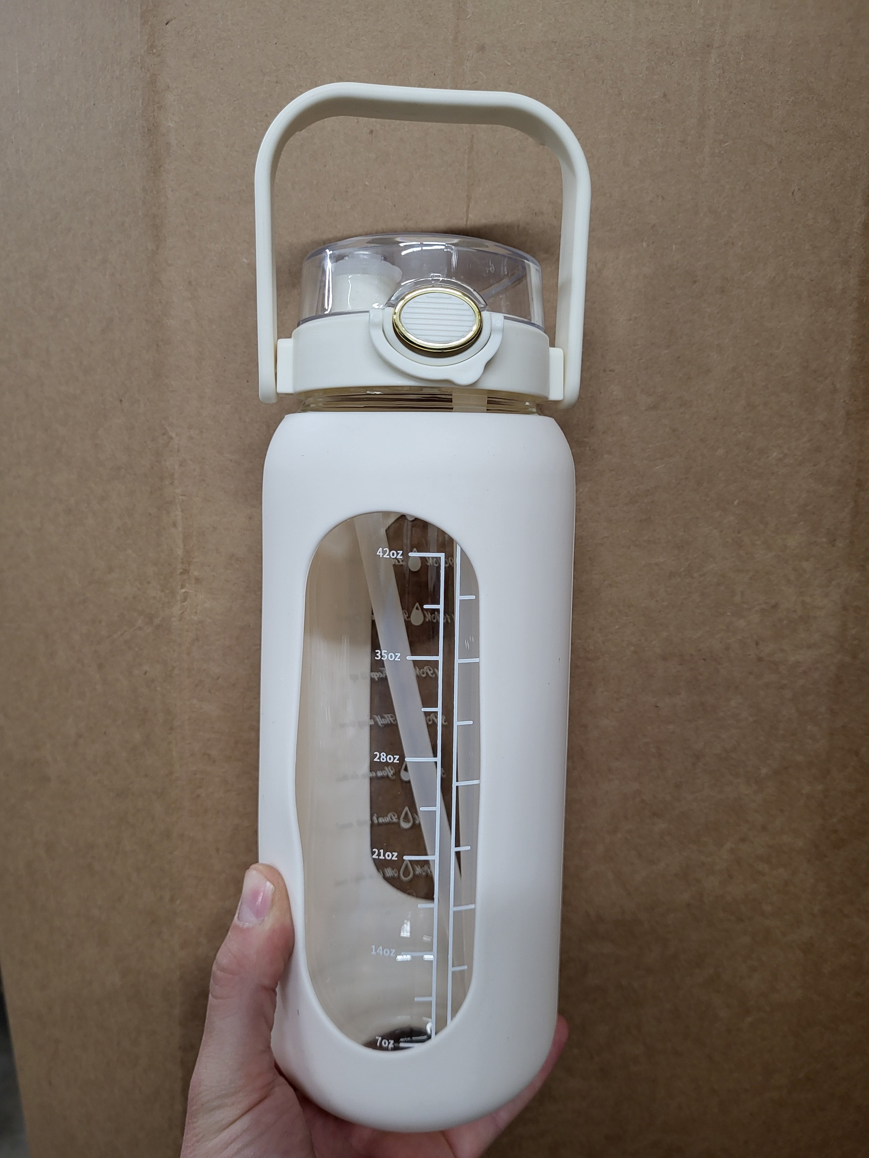 Chunmo 52oz Glass Whater Bottle
