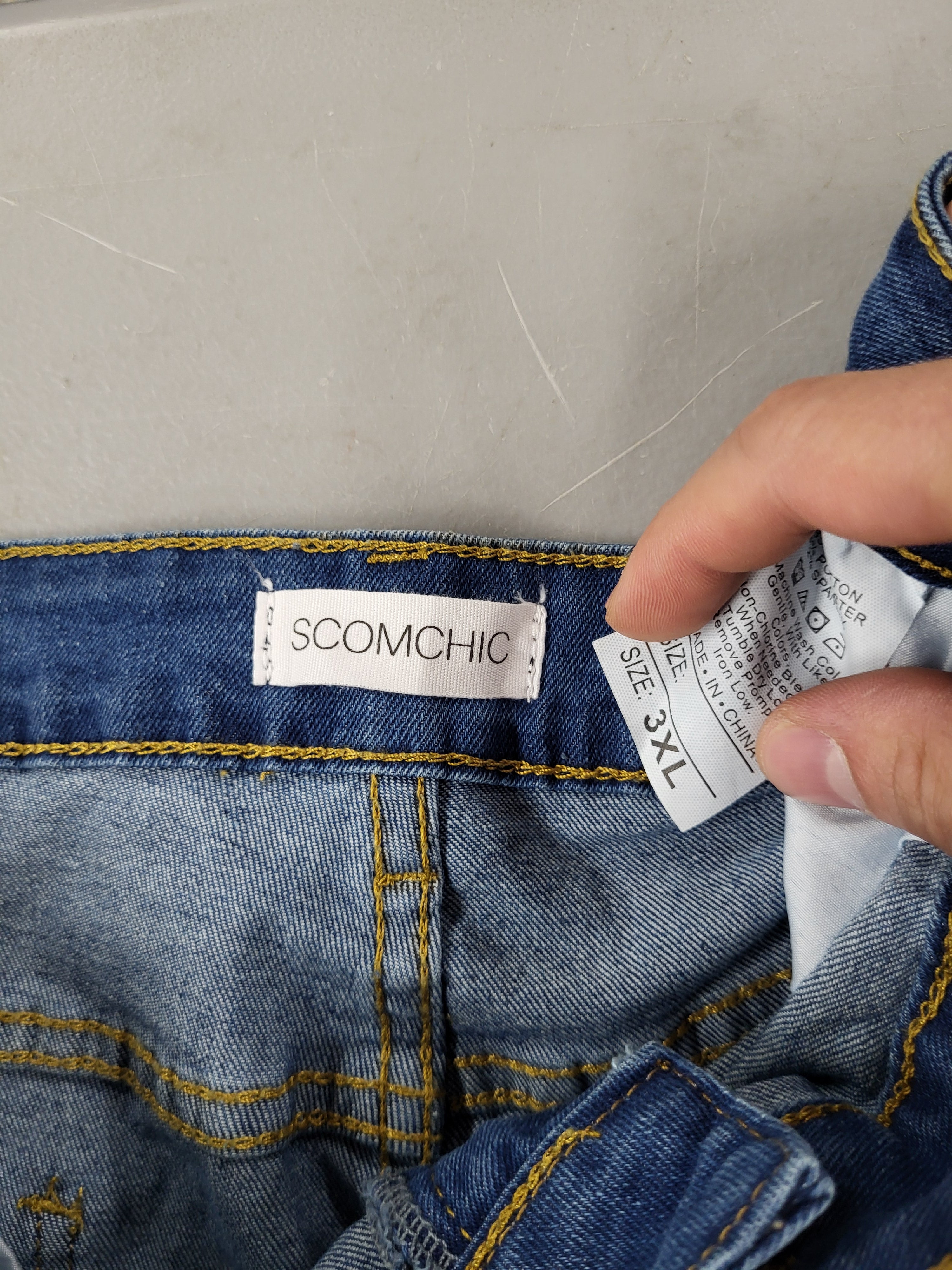 SCOMCHIC Women's High Waisted Wide Leg Ripped Jeans High Side Slit Distressed Denim Jeans Pants Relaxed Fit (Size 3XL)