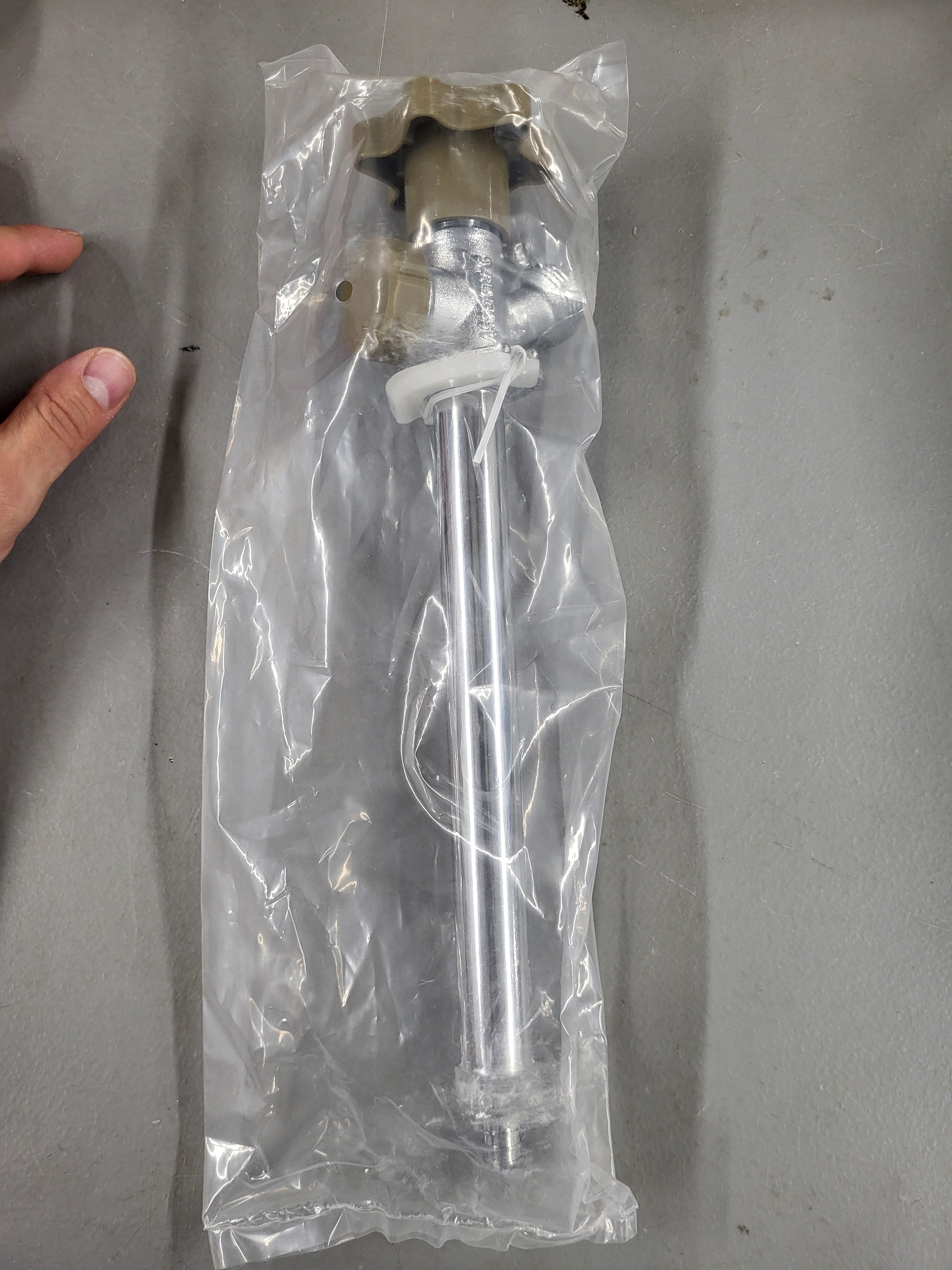 Himaweek 8-inch Anti-Siphon Frost Free Sillcock, Quater Turn 3/4-Inch Hose Bibb x 1/2-Inch PEX End,No Lead Brass Valve Frost Proof Outdoor Faucet Spigot