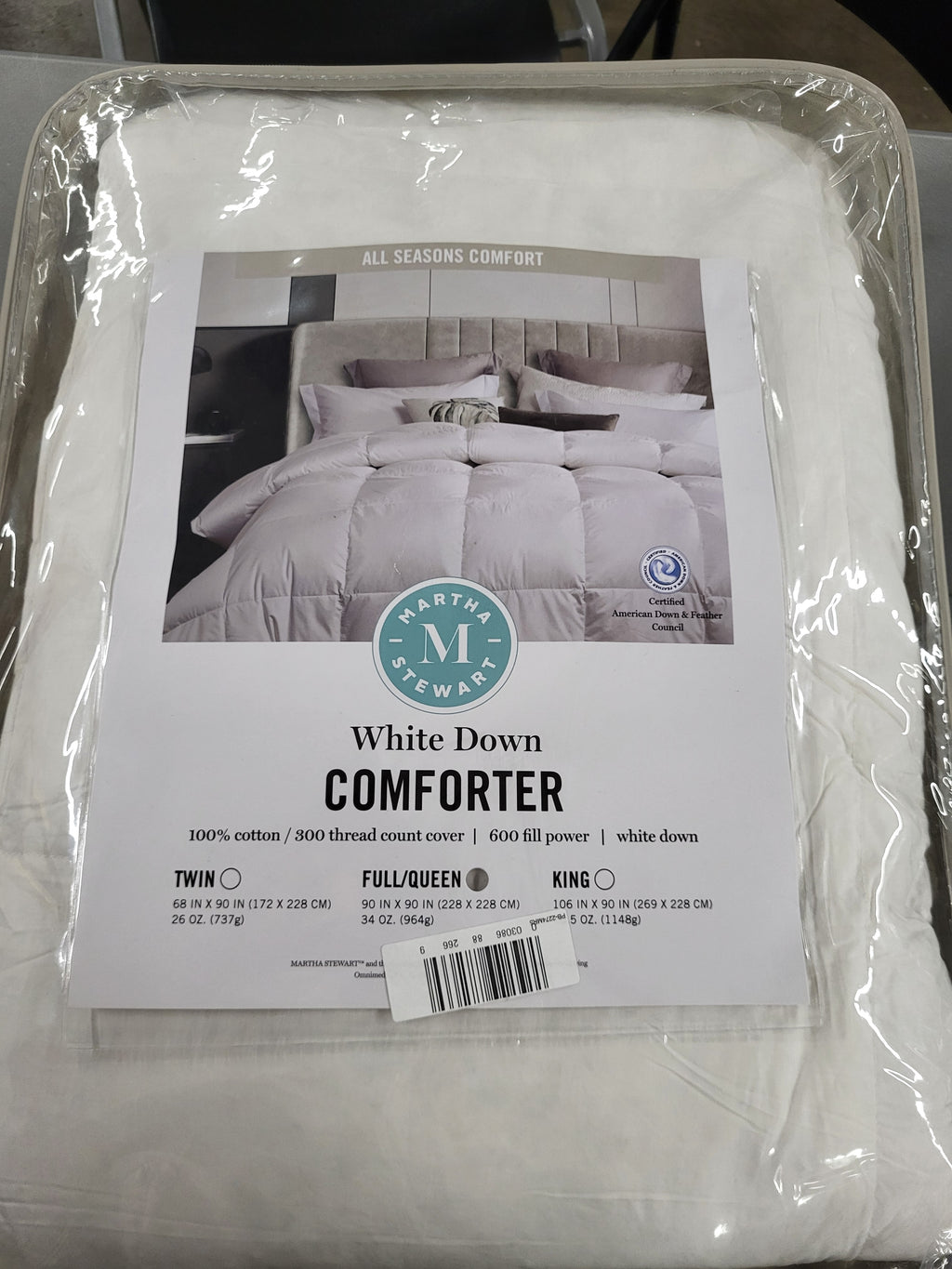 Martha Stewart White DownAll Season Comforter (Full/Queen Size)