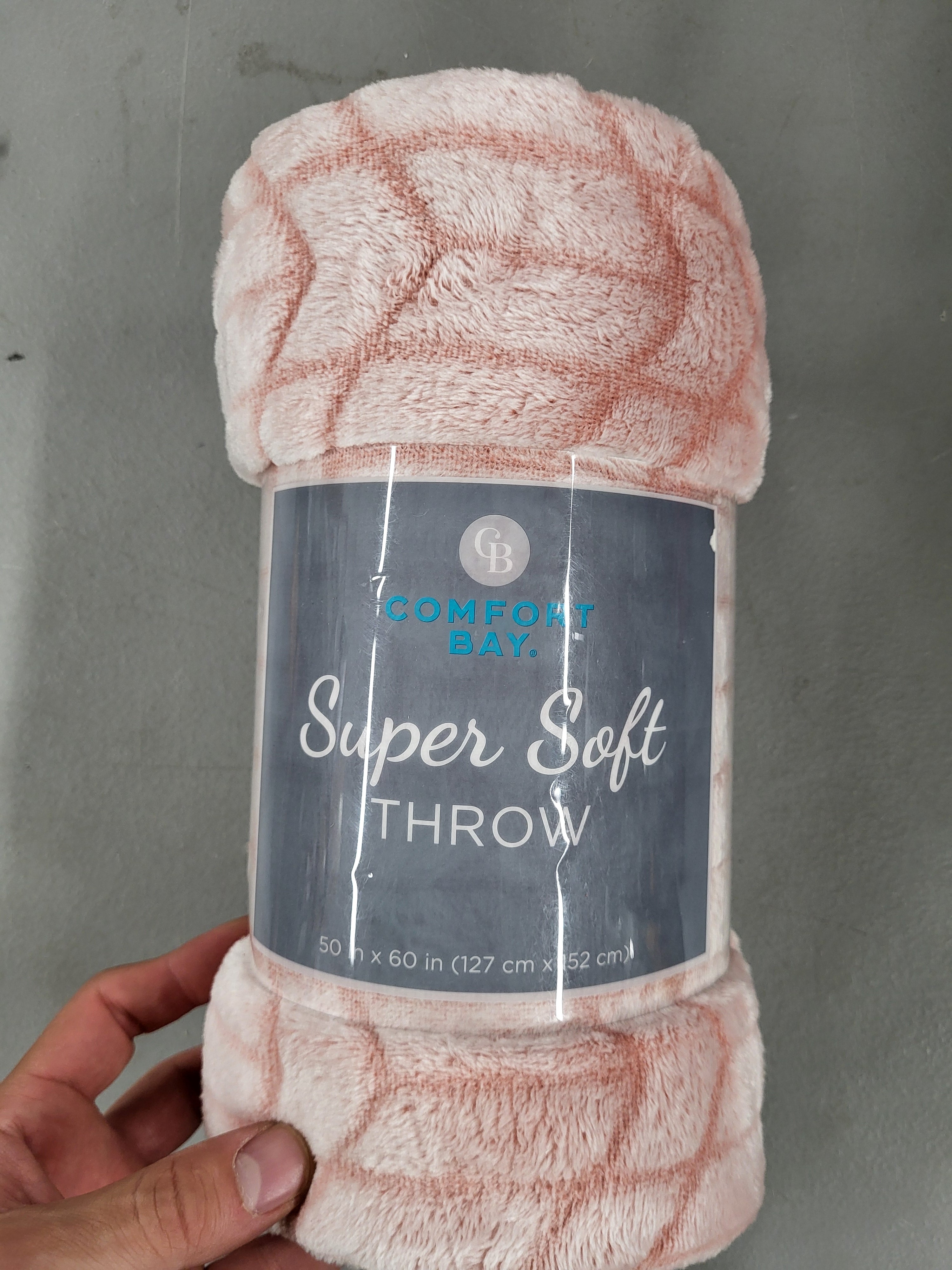 Super Soft Throw Blanket 50x60 inches