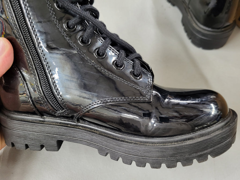 Ankle Boots with Side Zipper (7.5)