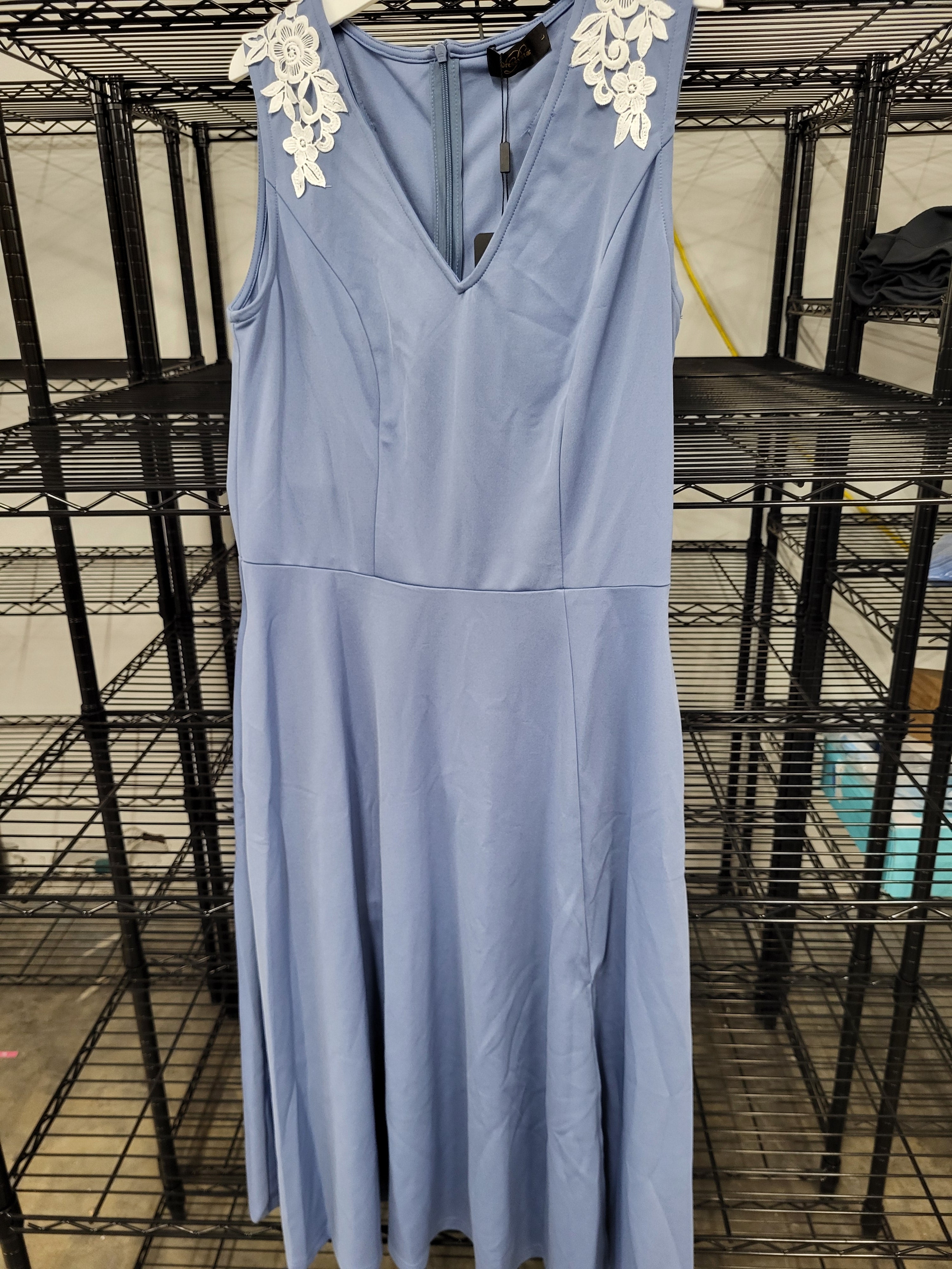 Sleeveless V Neck Dress (Large)