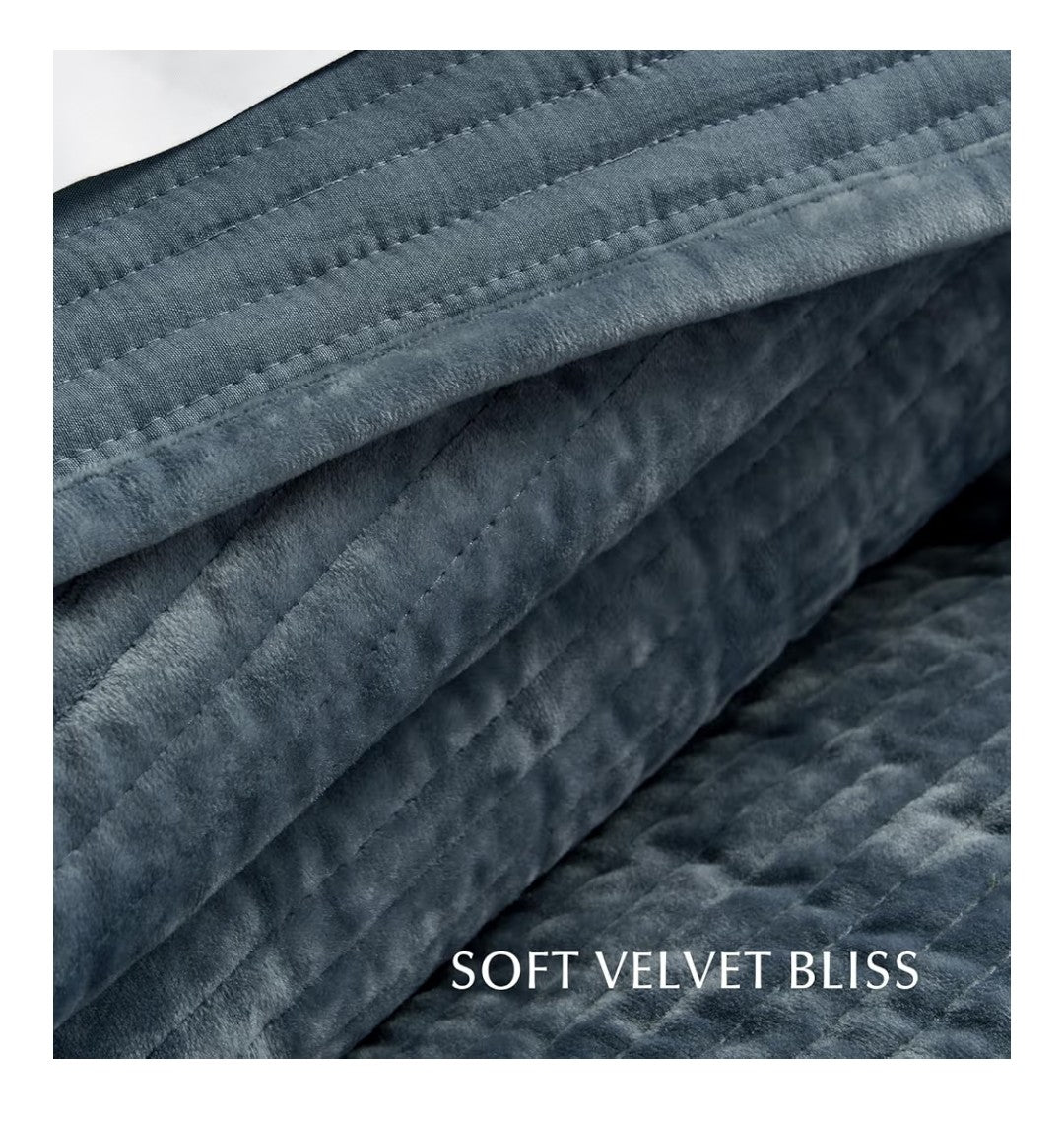 EverGrace Velvet Quilt Set Queen Size