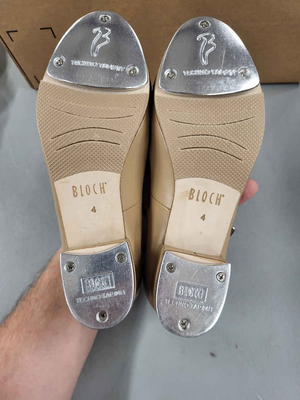 Bloch Tap Dance Shoes (Girl's Size 4)