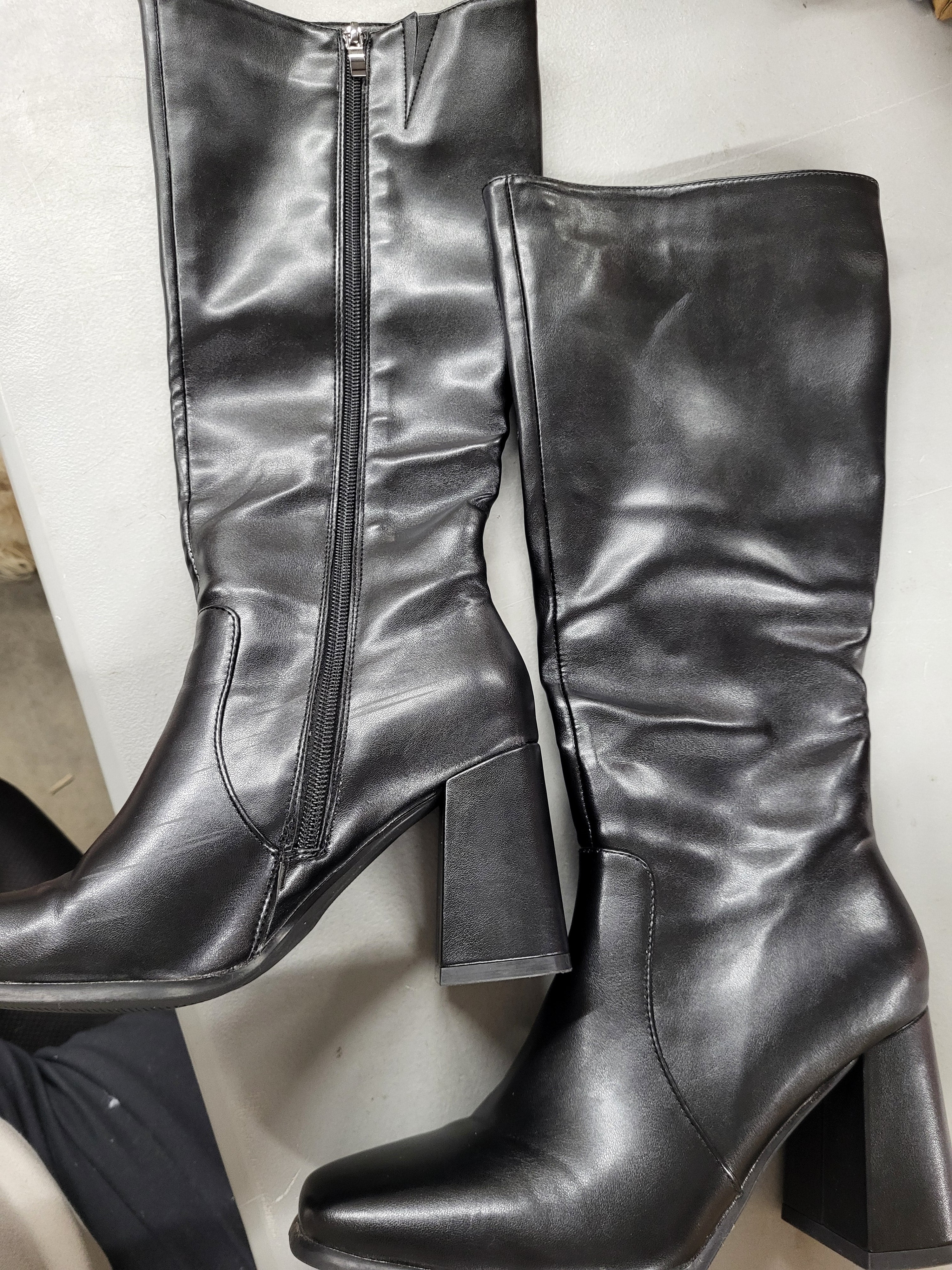 Square Toe Knee High Boots (Size 6.5)