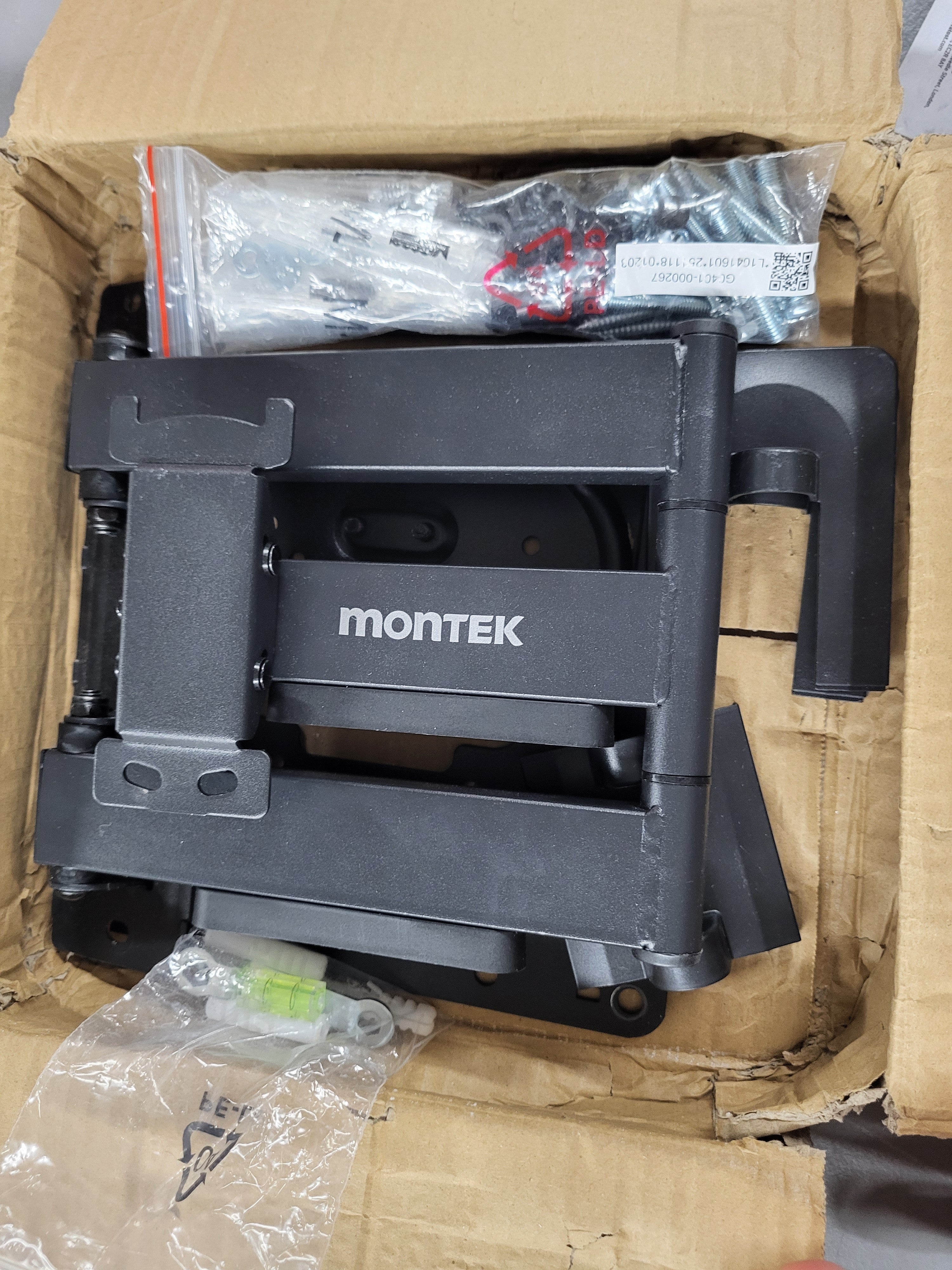 monTEK Full Motion TV Wall Mount (23-65in TV)