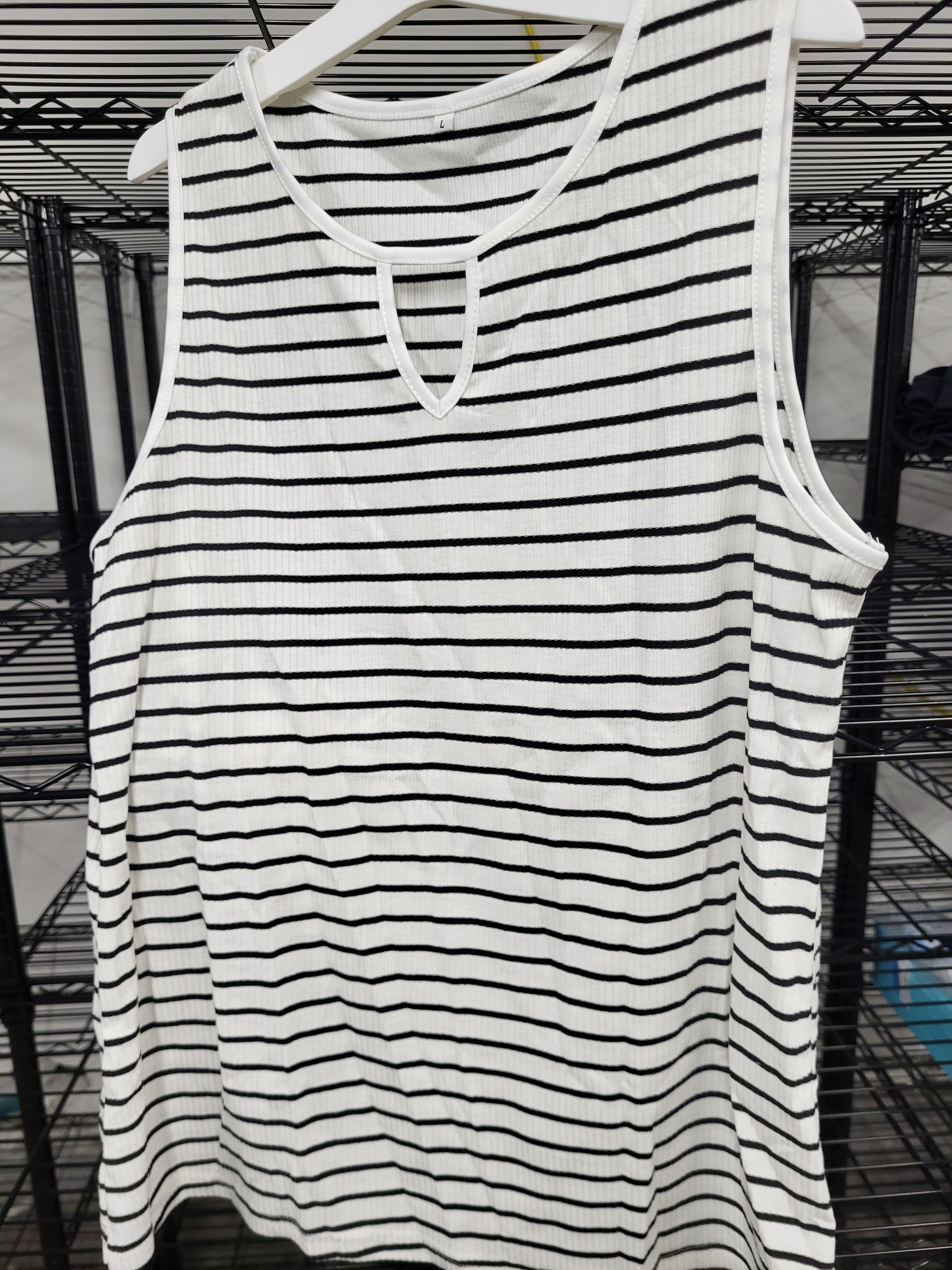 Crewneck Tanktop (Large)
