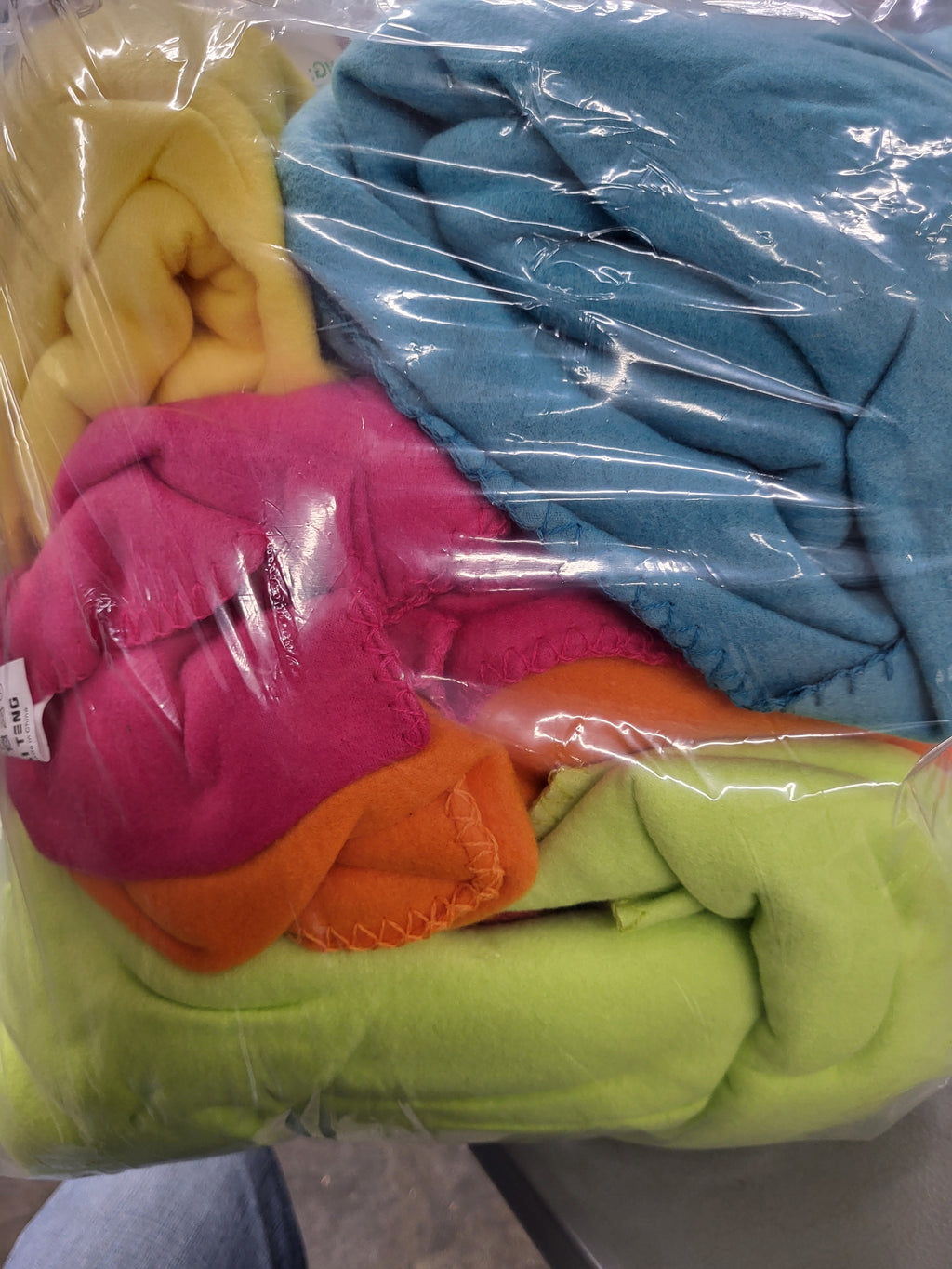 Multicolor Fleece Throw Blankets 6 pack