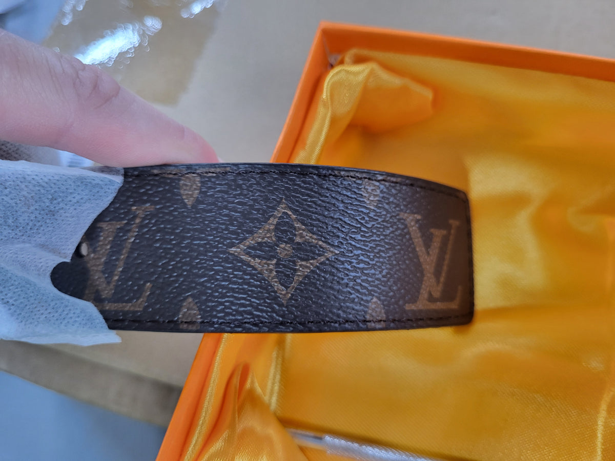 Fashion Belt, *NOT A REAL LOUIS VUITTON!* (Size 38-40)