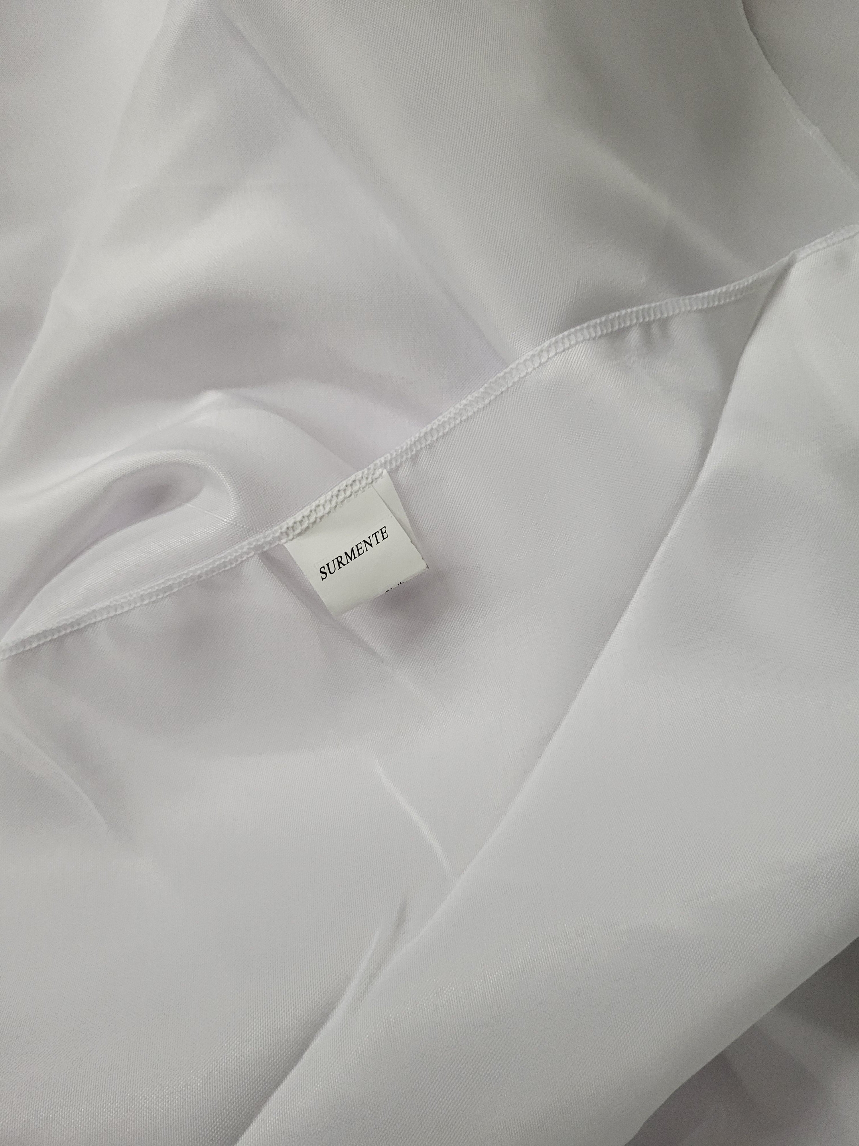 Surmente Round Tablecloth 10 Pack (132in)
