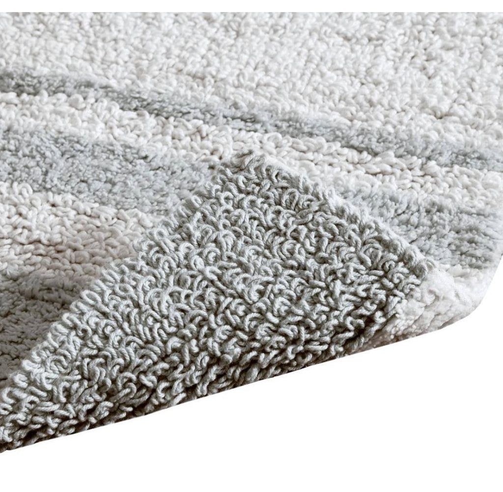 Madison Park Bath Rug 27in x 45in (Grey)
