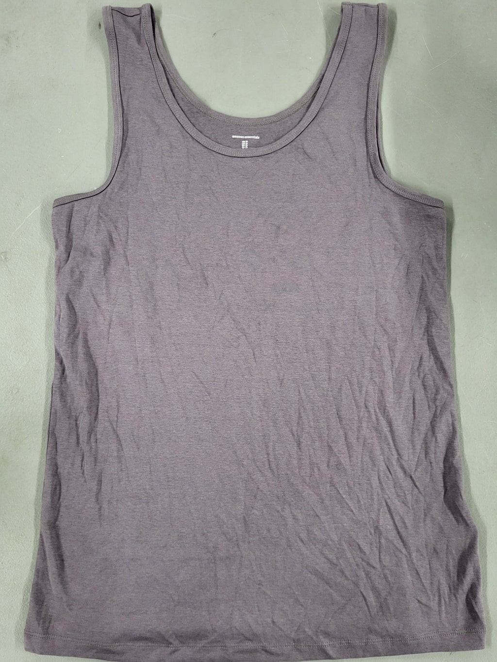 Amazon Essentials Women's Scoop Neck Tank Top (XL)