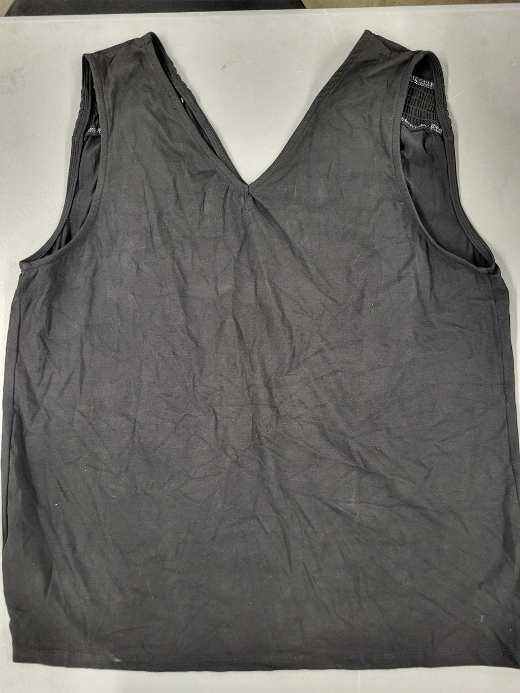 Sleeveless Tanktop V-Neck (XL)