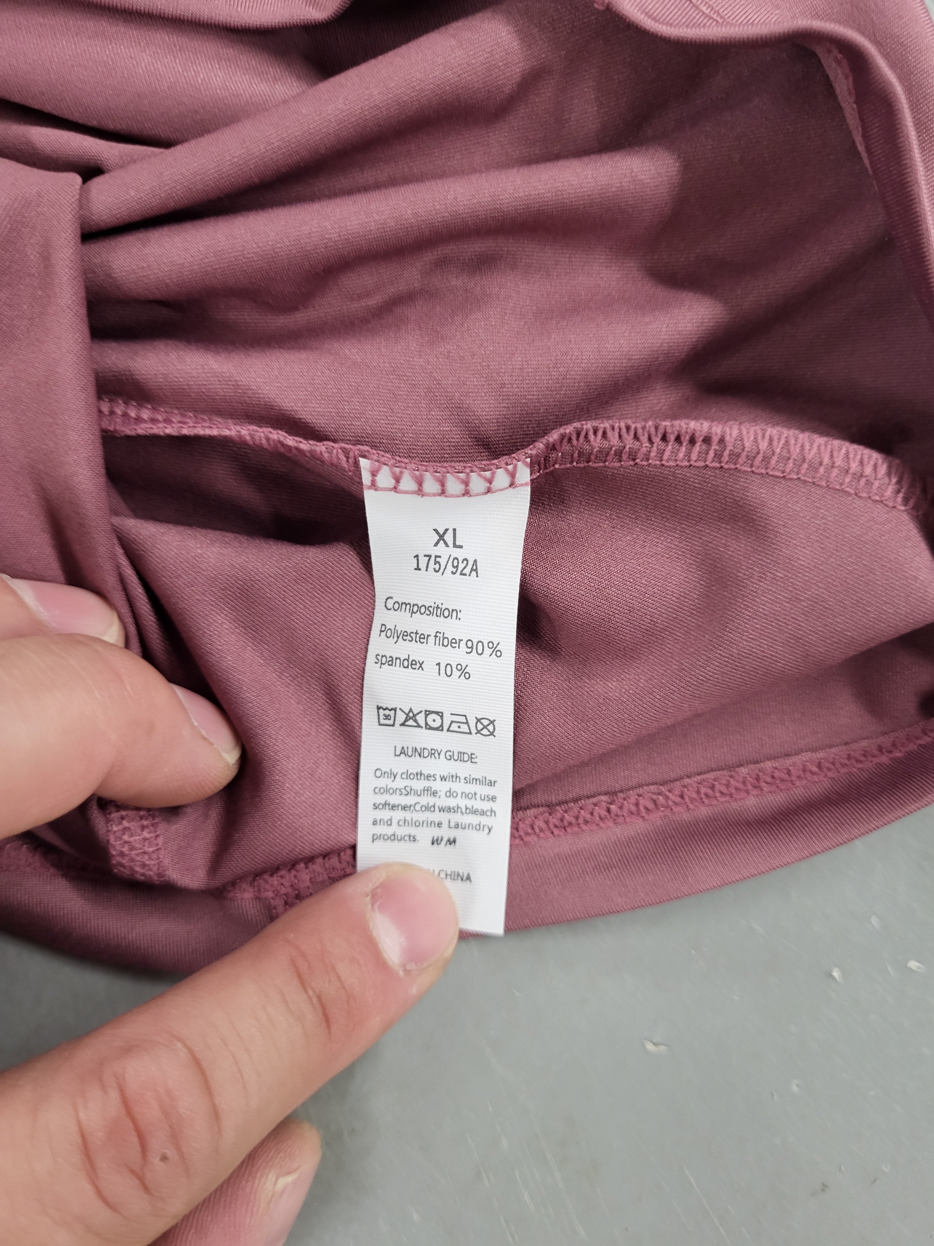 Dream Slim Long Sleeve Workout Top (Size XL)