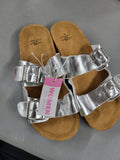 Womens Sanles (Small 5/6)