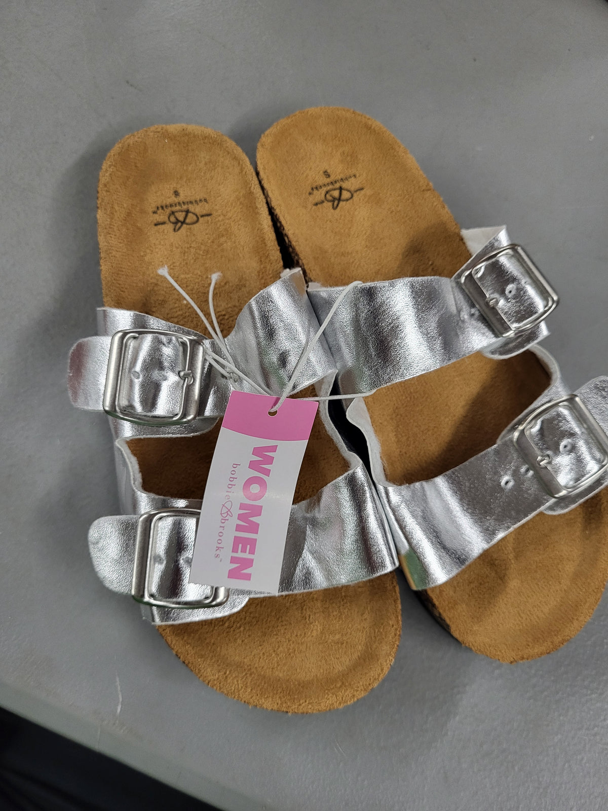 Womens Sanles (Small 5/6)